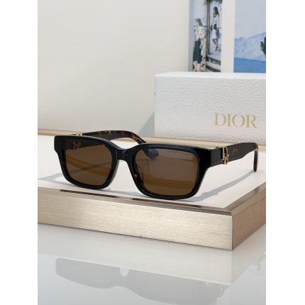 Dior AAA Quality Sunglasses in 214785