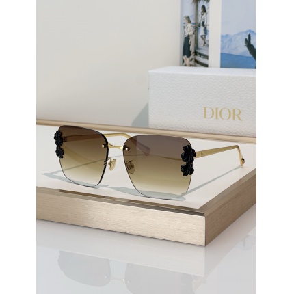 Dior AAA Quality Sunglasses in 214792