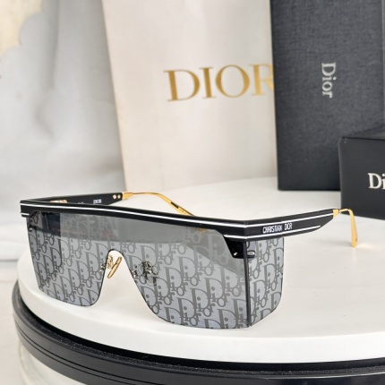 Dior AAA Quality Sunglasses in 214802