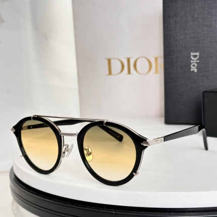 Dior AAA Quality Sunglasses in 214806