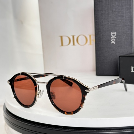 Dior AAA Quality Sunglasses in 214807