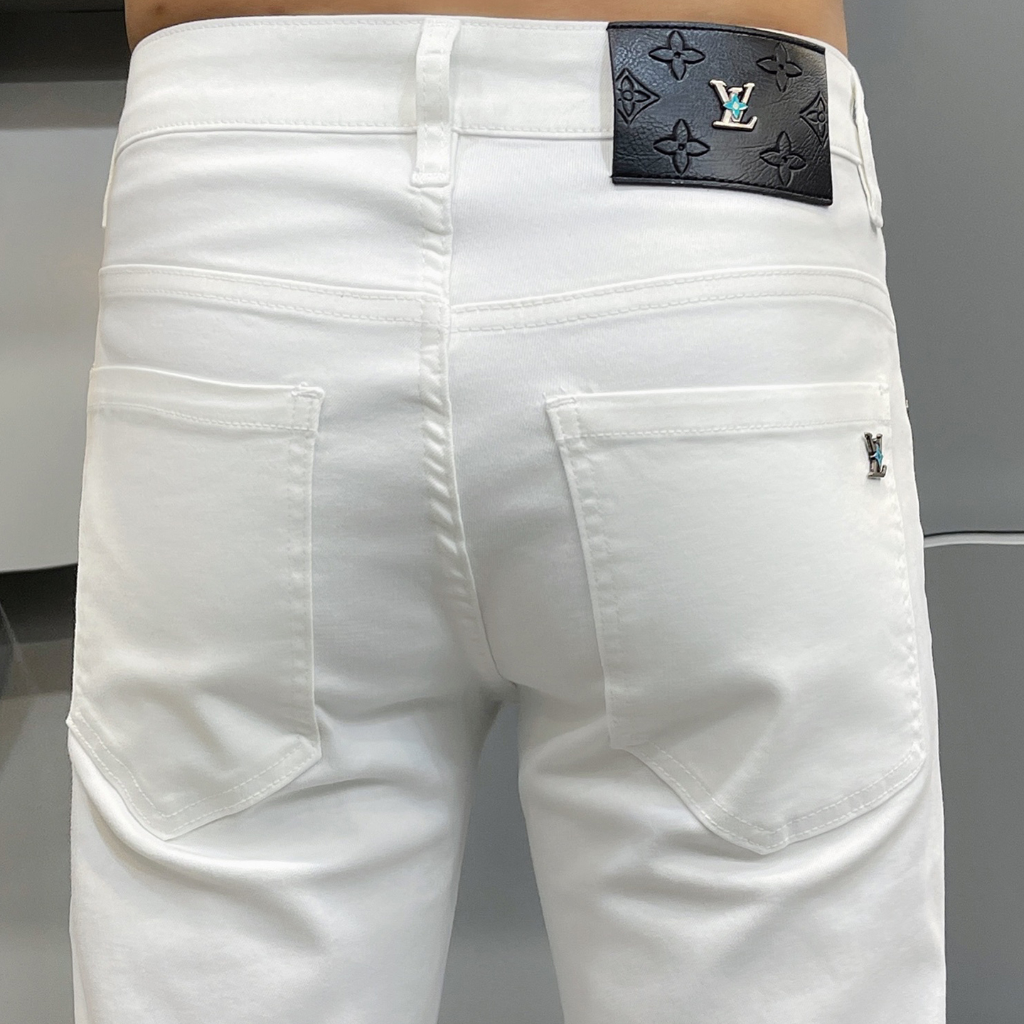 Cheap Louis Vuitton Jeans for Men in 208972, $50 USD- [IB208972] - Replica Louis Vuitton Jeans for Men