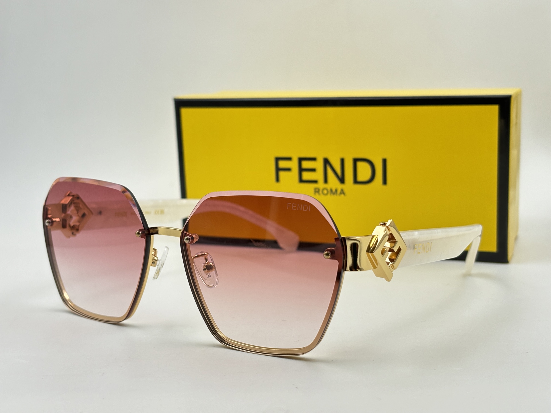 Cheap Fendi AAA quality Sunglasses in 209000, $45 USD- [IB209000] - Replica Fendi AAA quality Sunglasses