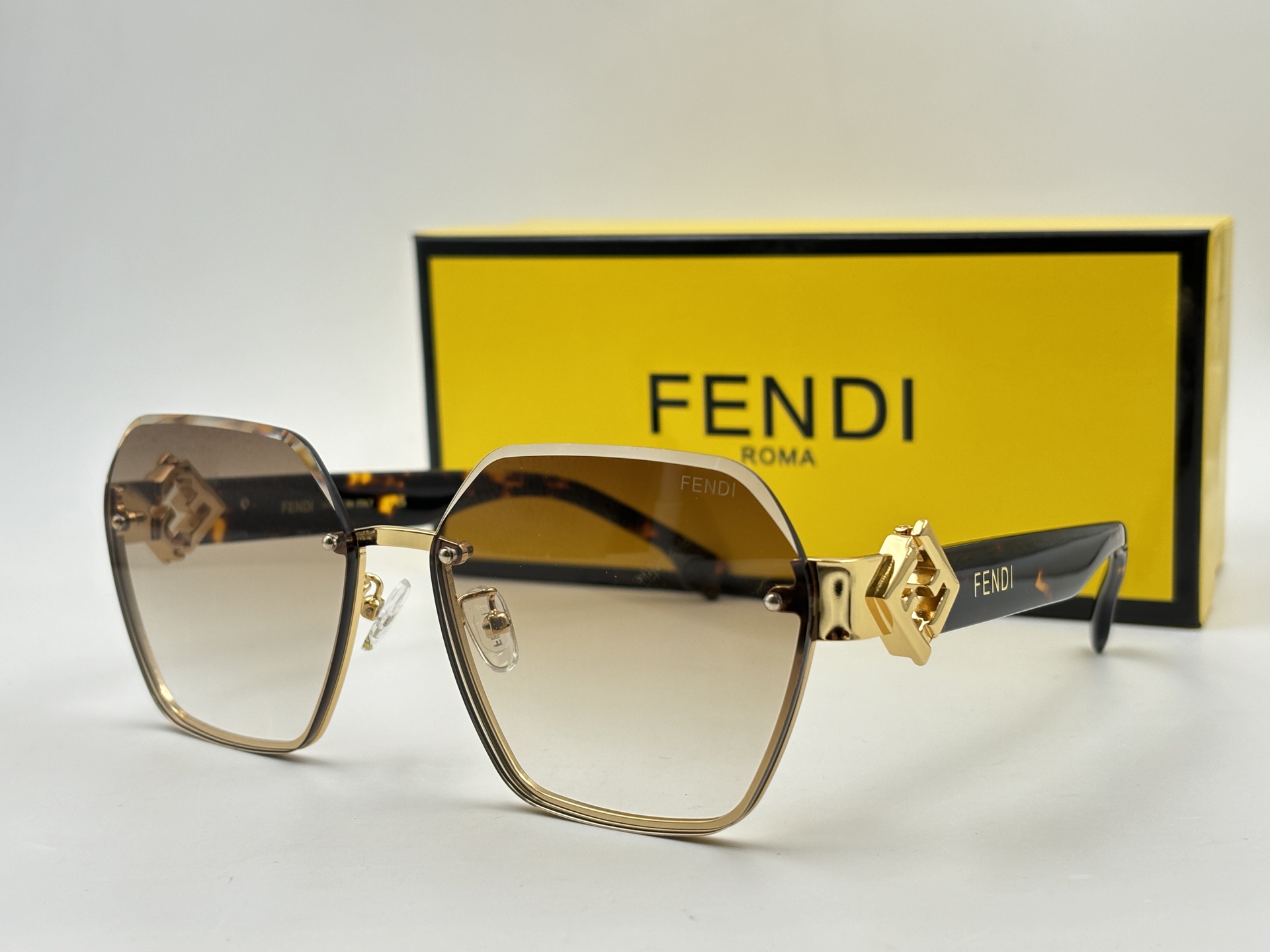Cheap Fendi AAA quality Sunglasses in 209001, $45 USD- [IB209001] - Replica Fendi AAA quality Sunglasses