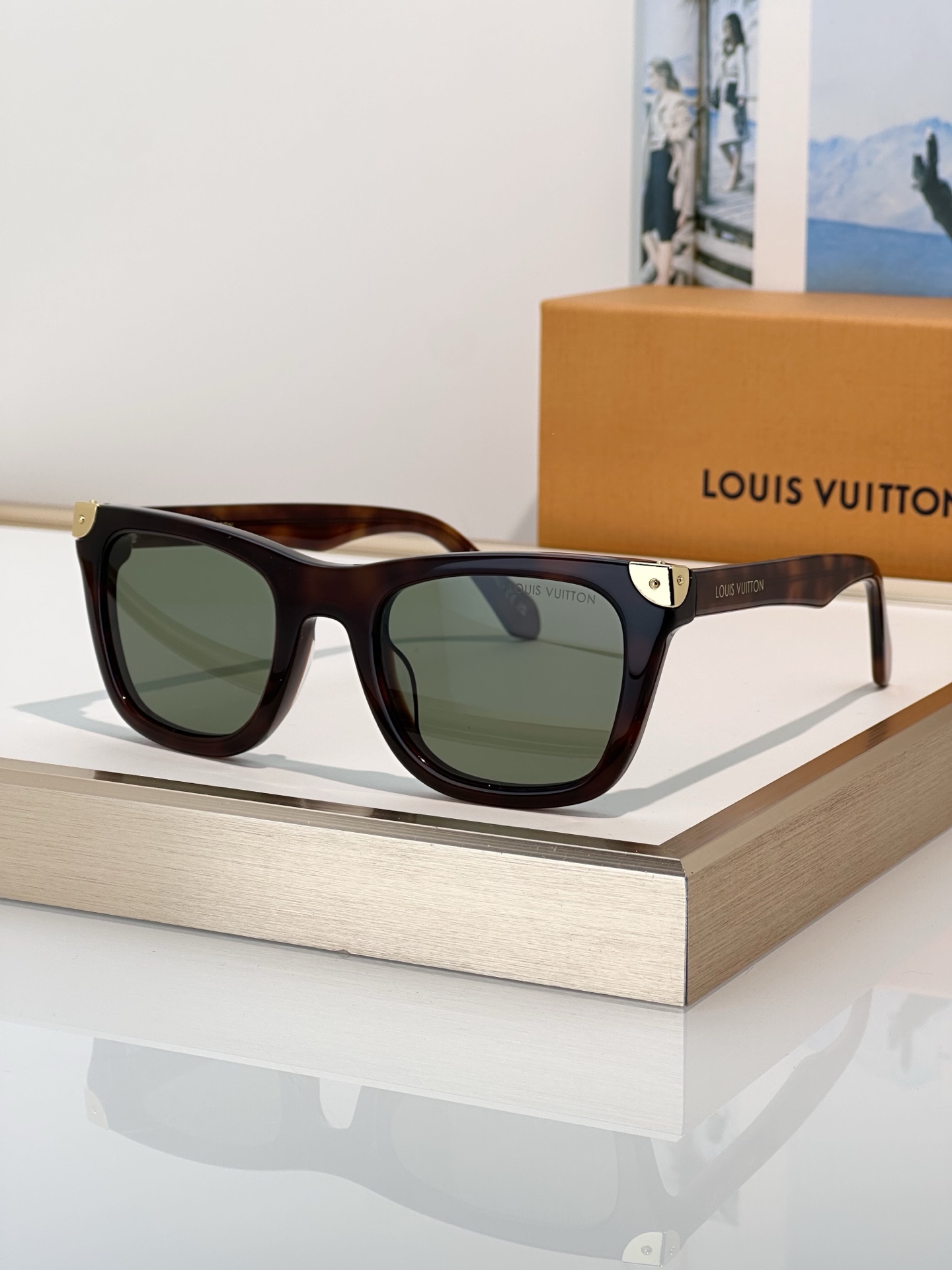 Cheap Louis Vuitton AAA quality Sunglasses in 209109, $45 USD- [IB209109] - Replica Louis Vuitton AAA Quality Sunglasses