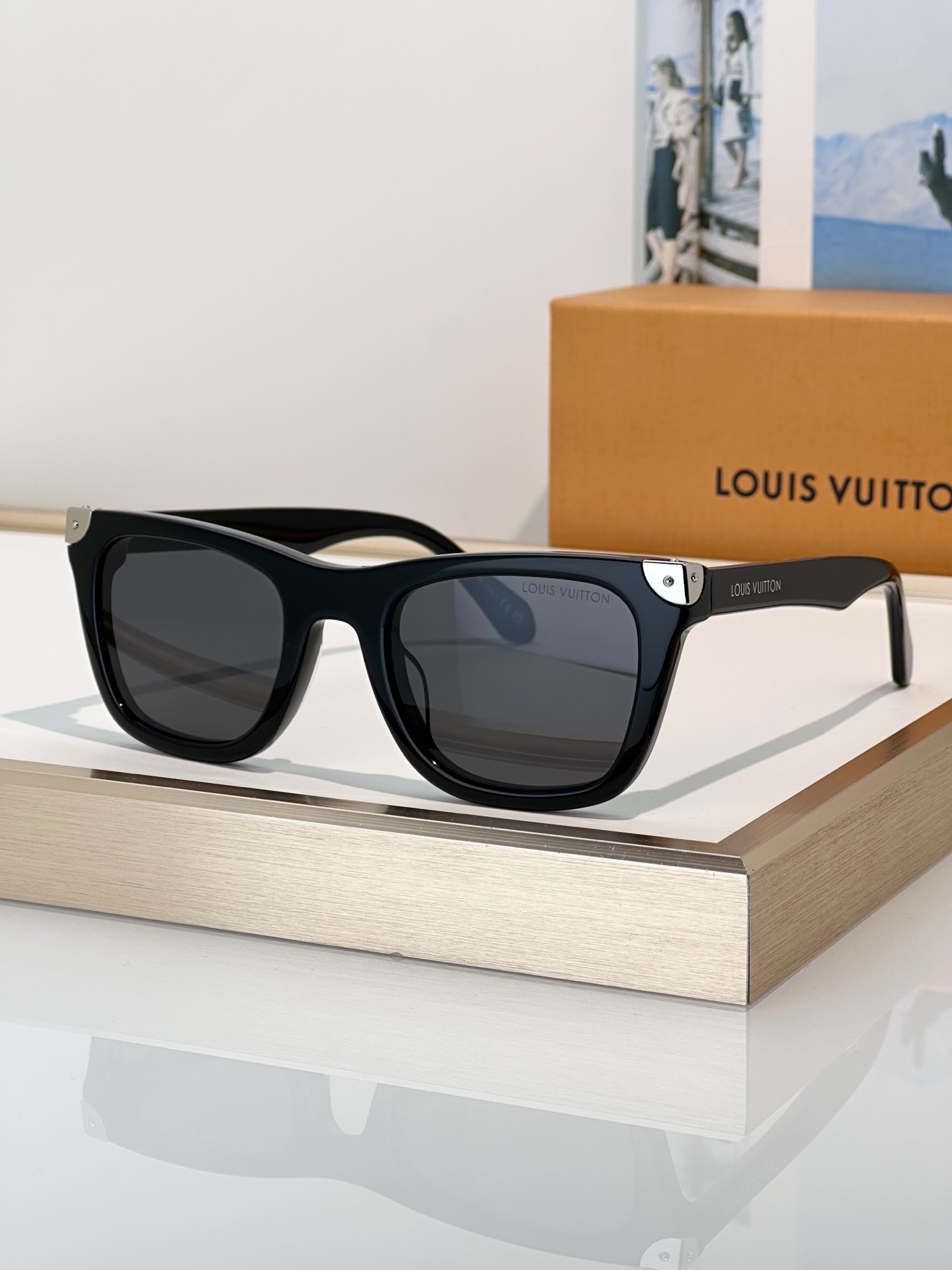Cheap Louis Vuitton AAA quality Sunglasses in 209113, $45 USD- [IB209113] - Replica Louis Vuitton AAA Quality Sunglasses