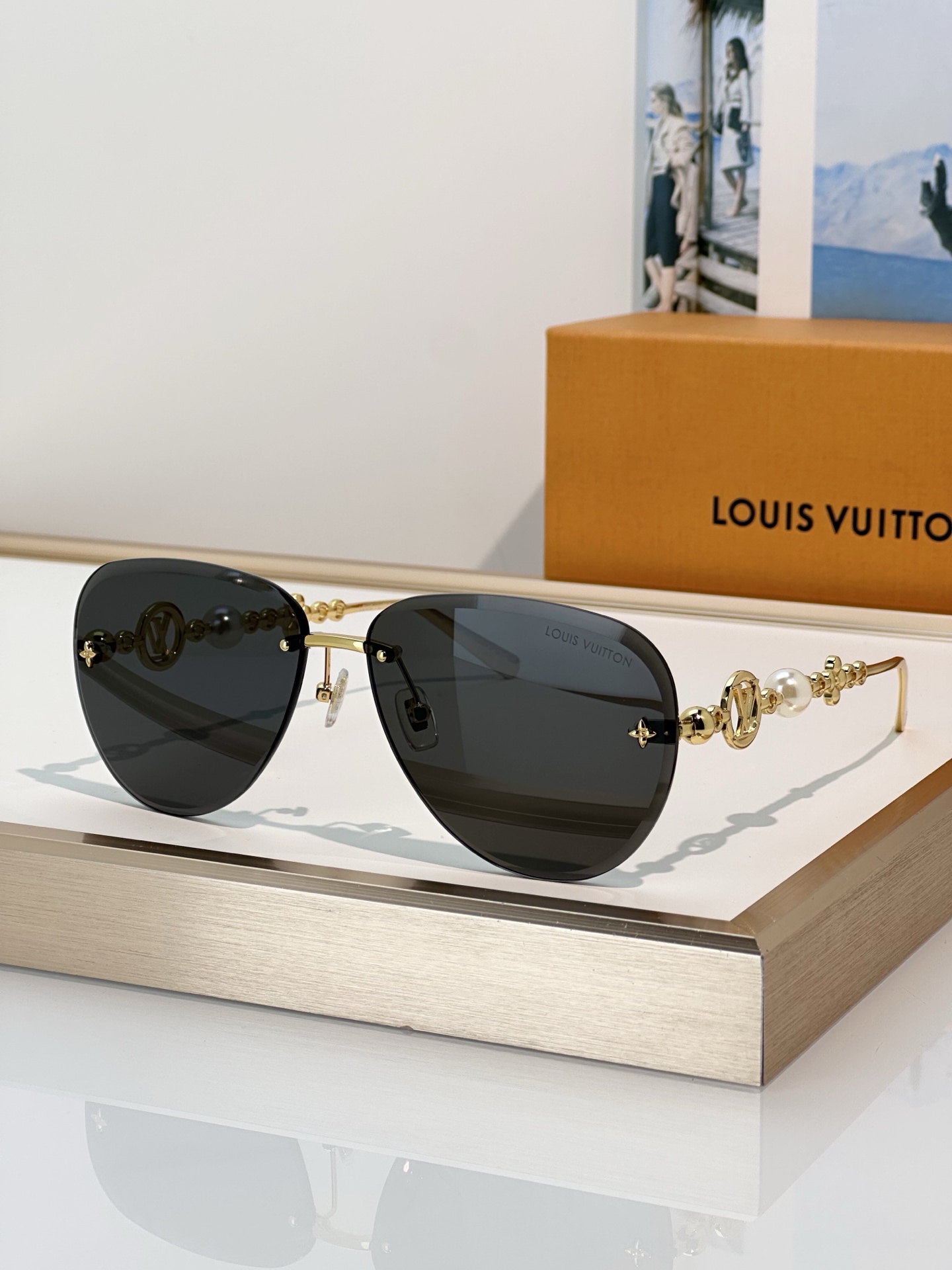 Cheap Louis Vuitton  AAA quality Sunglasses in 209133, $45 USD- [IB209133] - Replica Louis Vuitton AAA Quality Sunglasses
