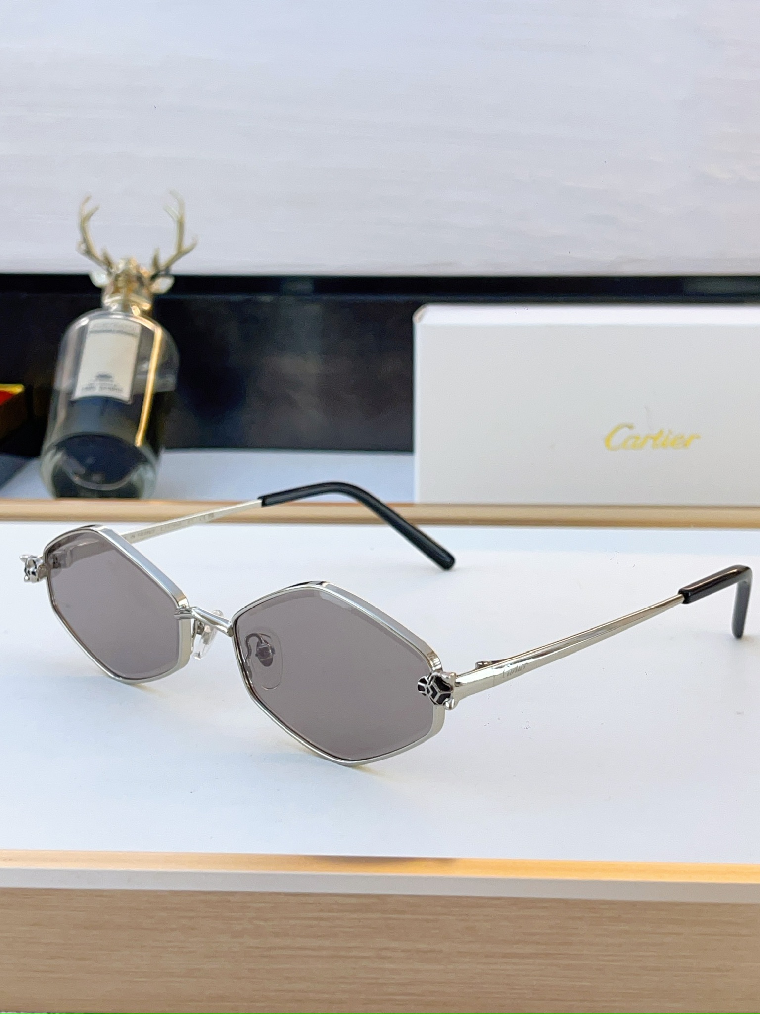 Cheap Cartier AAA Quality Sunglasses in 209260, $45 USD- [IB209260] - Replica Cartier AAA Quality Sunglasses