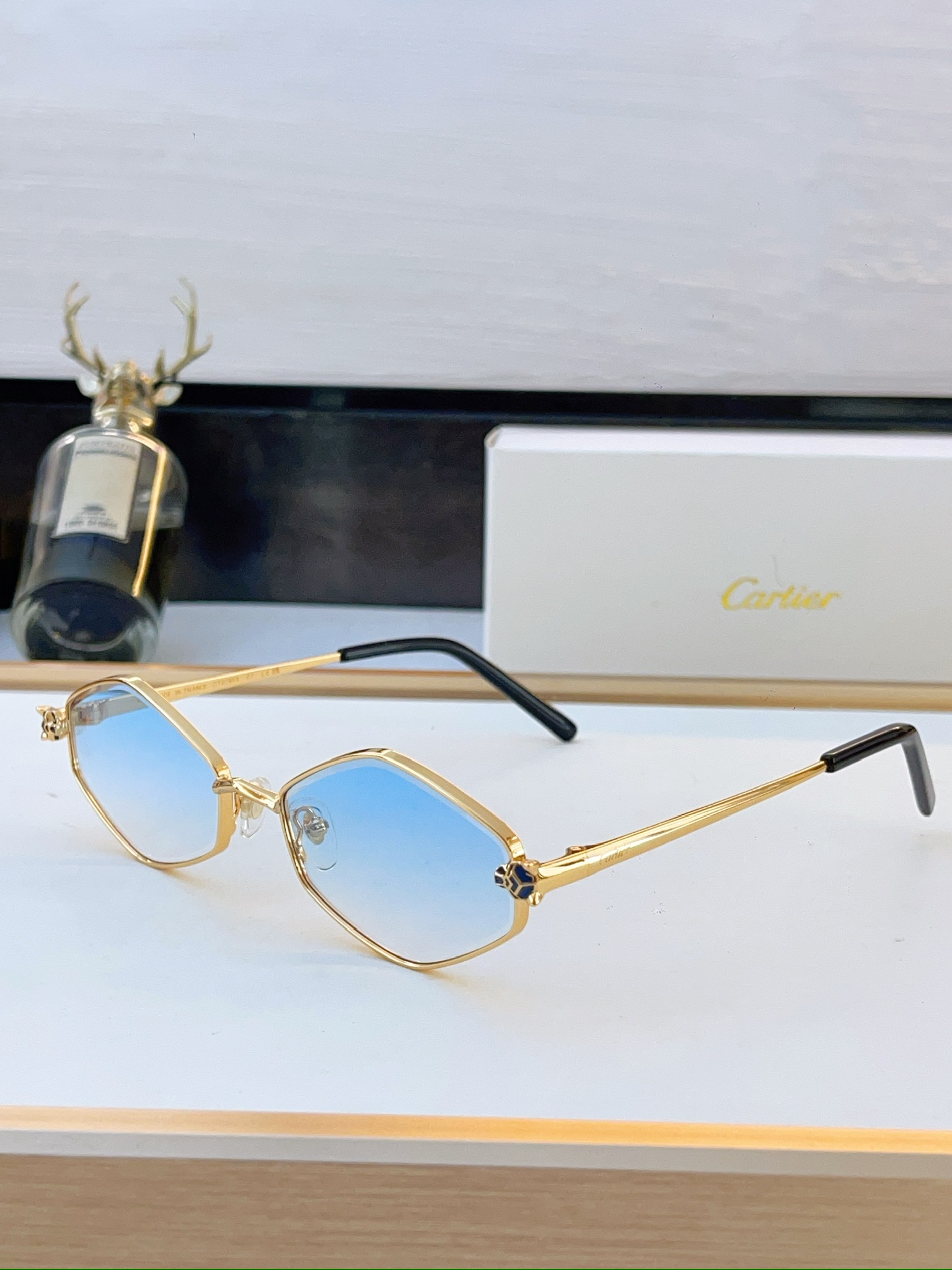 Cheap Cartier AAA Quality Sunglasses in 209261, $45 USD- [IB209261] - Replica Cartier AAA Quality Sunglasses