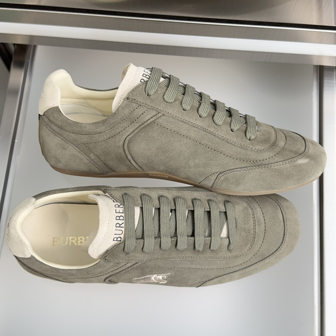 Cheap New Arrivals Burberry Sneakers For Men in 209618, $90 USD- [IB209618] - Replica Burberry Sneakers For Men