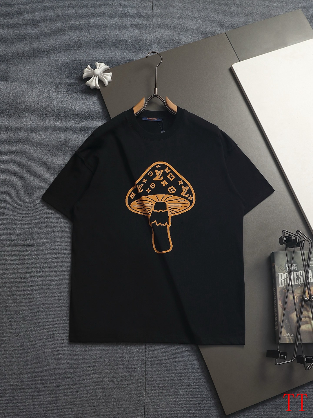 Cheap Louis Vuitton T-Shirts For Men  in 209678, $30 USD- [IB209678] - Replica Louis Vuitton T-Shirts for Men