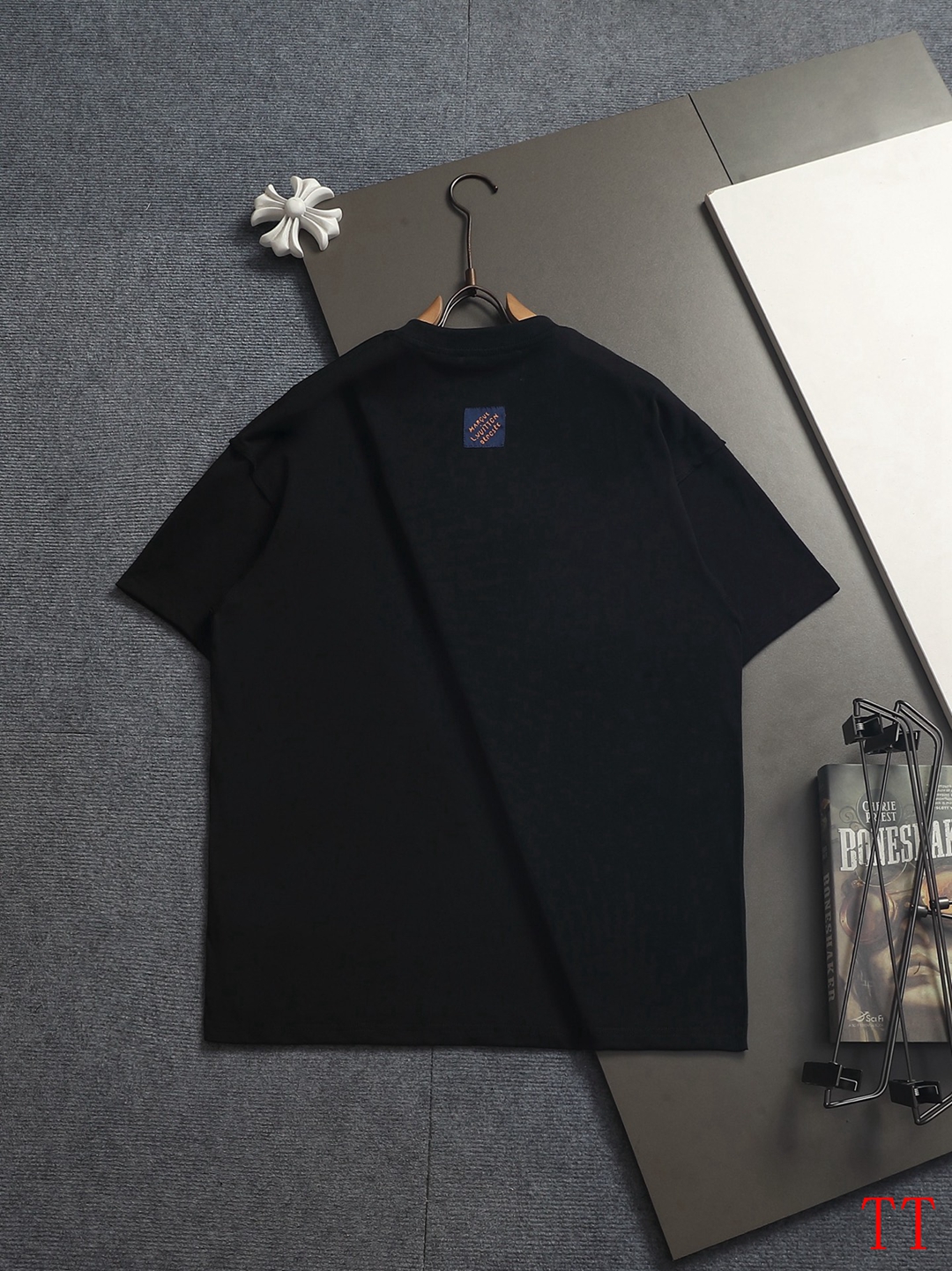 Cheap Louis Vuitton T-Shirts For Men  in 209678, $30 USD- [IB209678] - Replica Louis Vuitton T-Shirts for Men