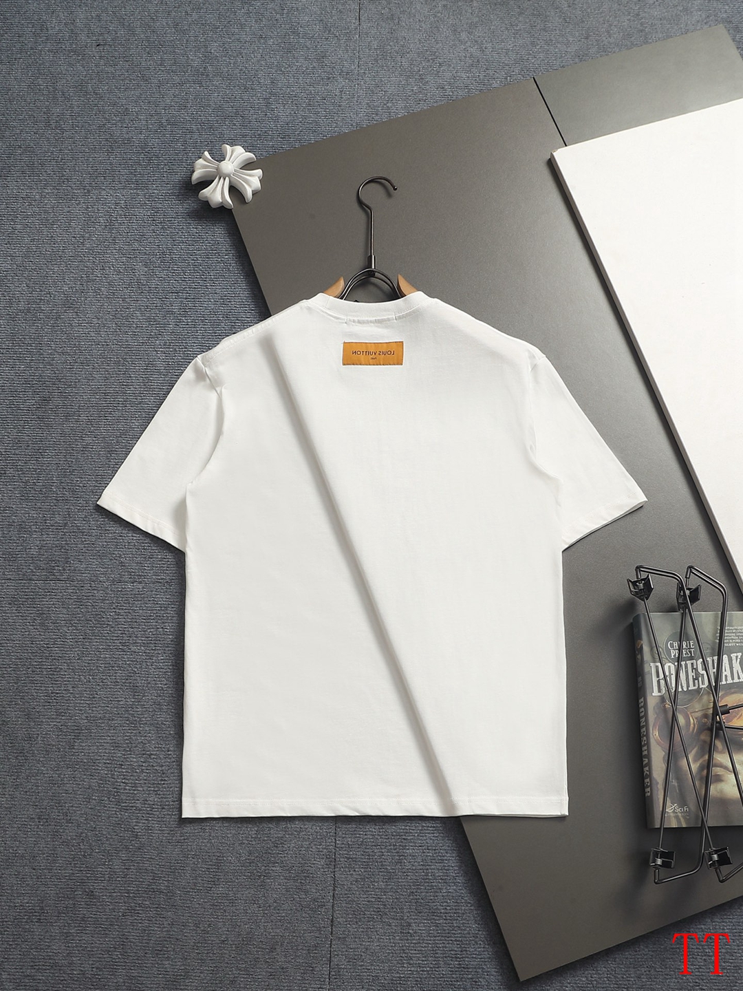 Cheap Louis Vuitton T-Shirts For Men in 209680, $30 USD- [IB209680] - Replica Louis Vuitton T-Shirts for Men