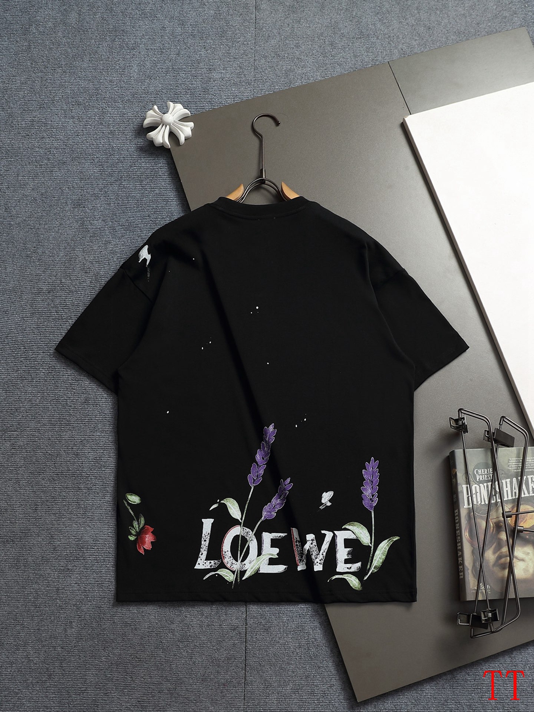 Cheap LOEWE T-shirts in 209687, $30 USD- [IB209687] - Replica LOEWE T-shirts