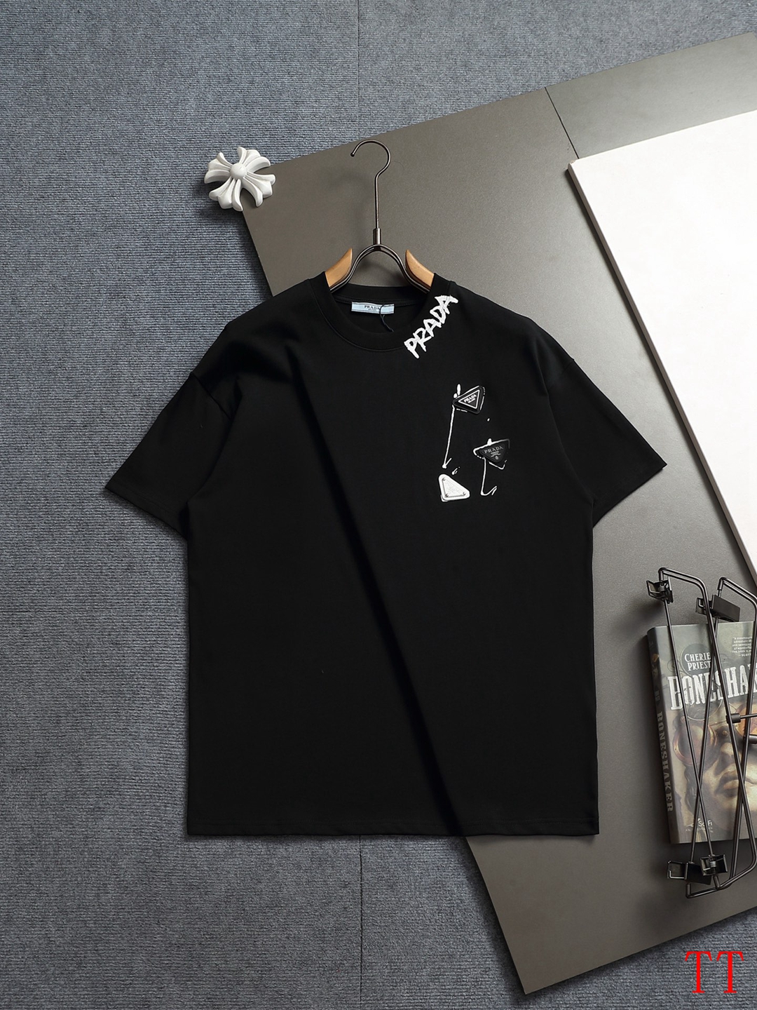 Cheap Prado T-shirts For Men in 209689, $30 USD- [IB209689] - Replica Prado T-shirts for Men