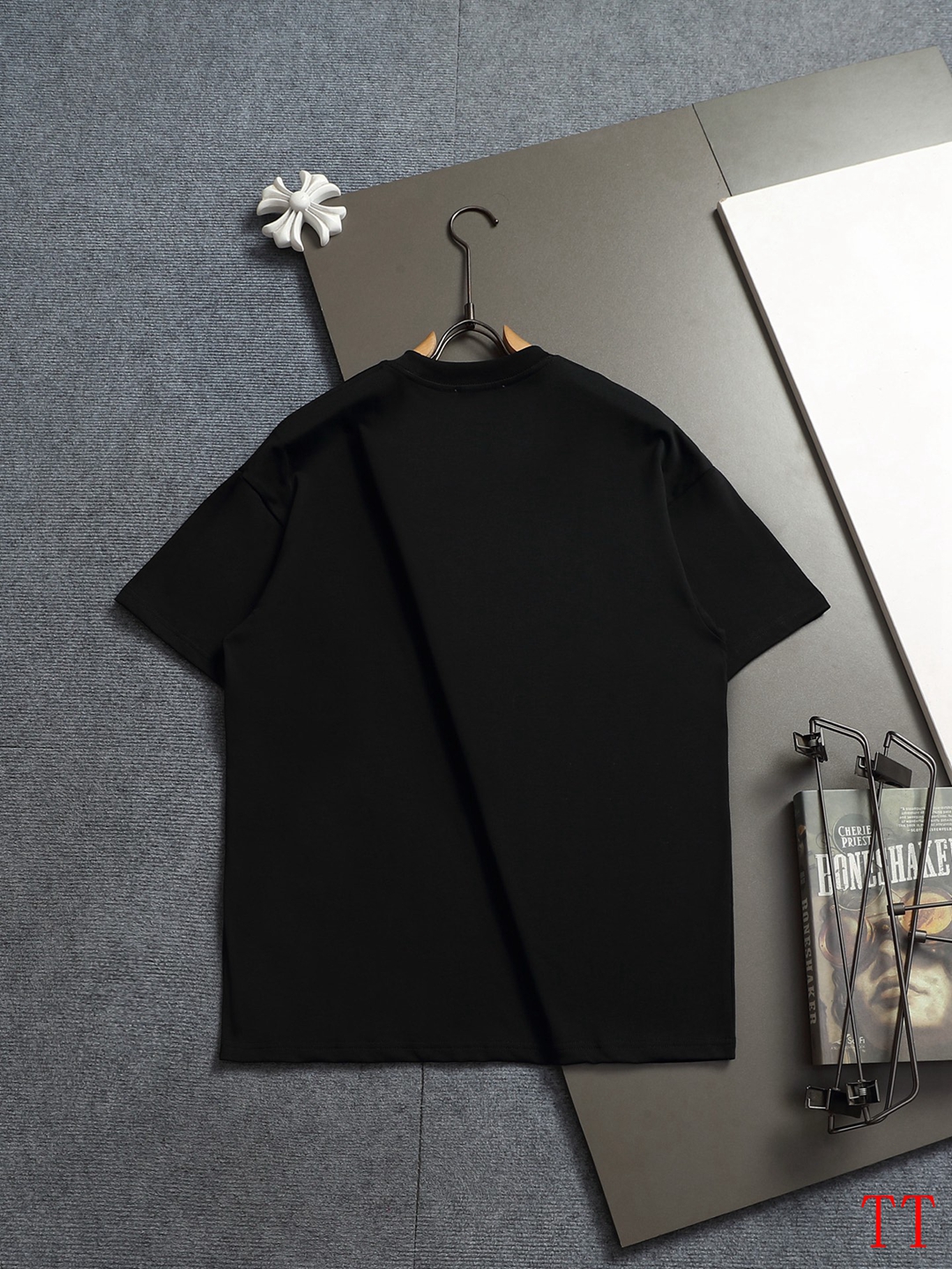 Cheap Prado T-shirts For Men in 209689, $30 USD- [IB209689] - Replica Prado T-shirts for Men