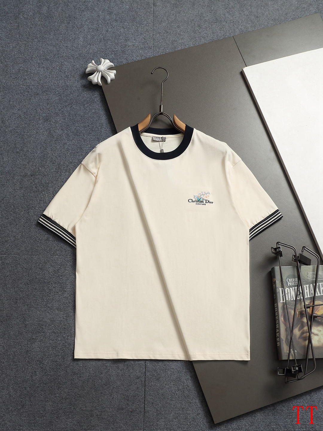 Cheap Dior T-shirts For Men in 209692, $30 USD- [IB209692] - Replica Dior T-shirts for Men