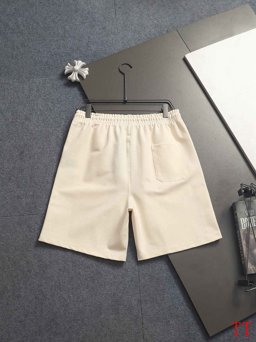 Cheap Gucci Short Pants For Men in 209704, $30 USD- [IB209704] - Replica Gucci Short Pants For Men