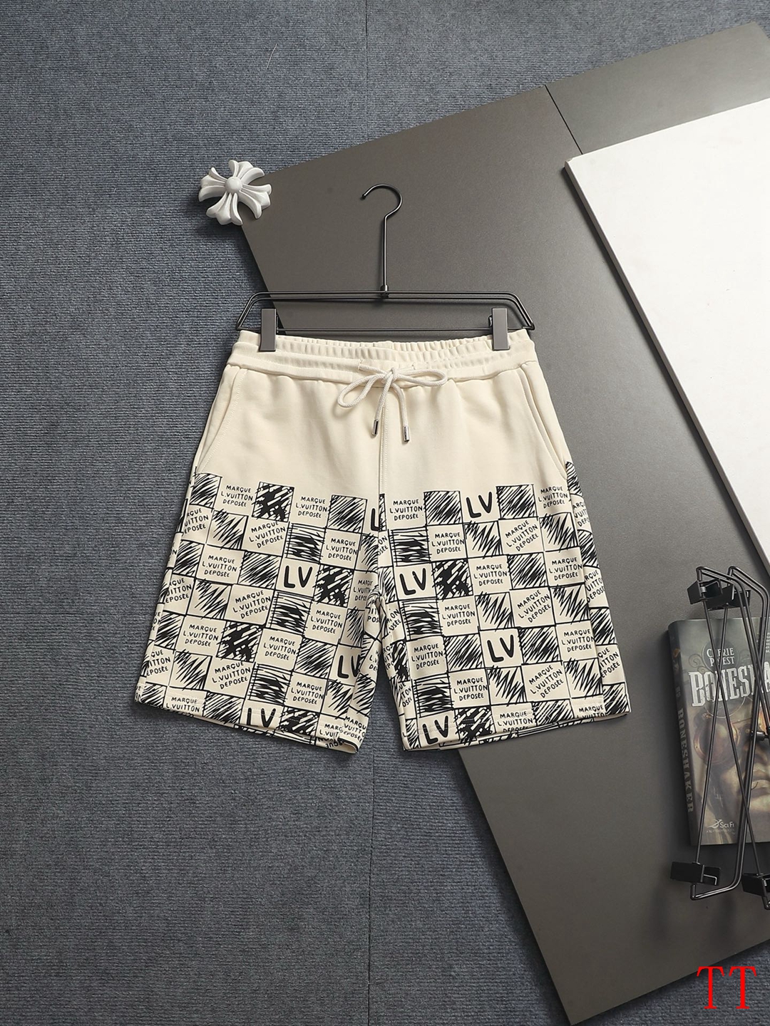 Cheap Louis Vuitton Short Pants For Men in 209710, $30 USD- [IB209710] - Replica Louis Vuitton Short Pants For Men