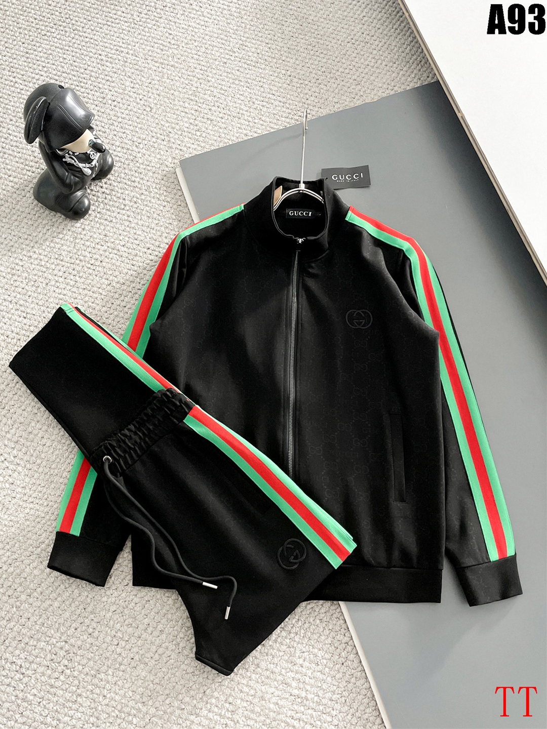 Cheap Gucci Tracksuits for Men in 209734, $90 USD- [IB209734] - Replica Gucci Tracksuits for Men
