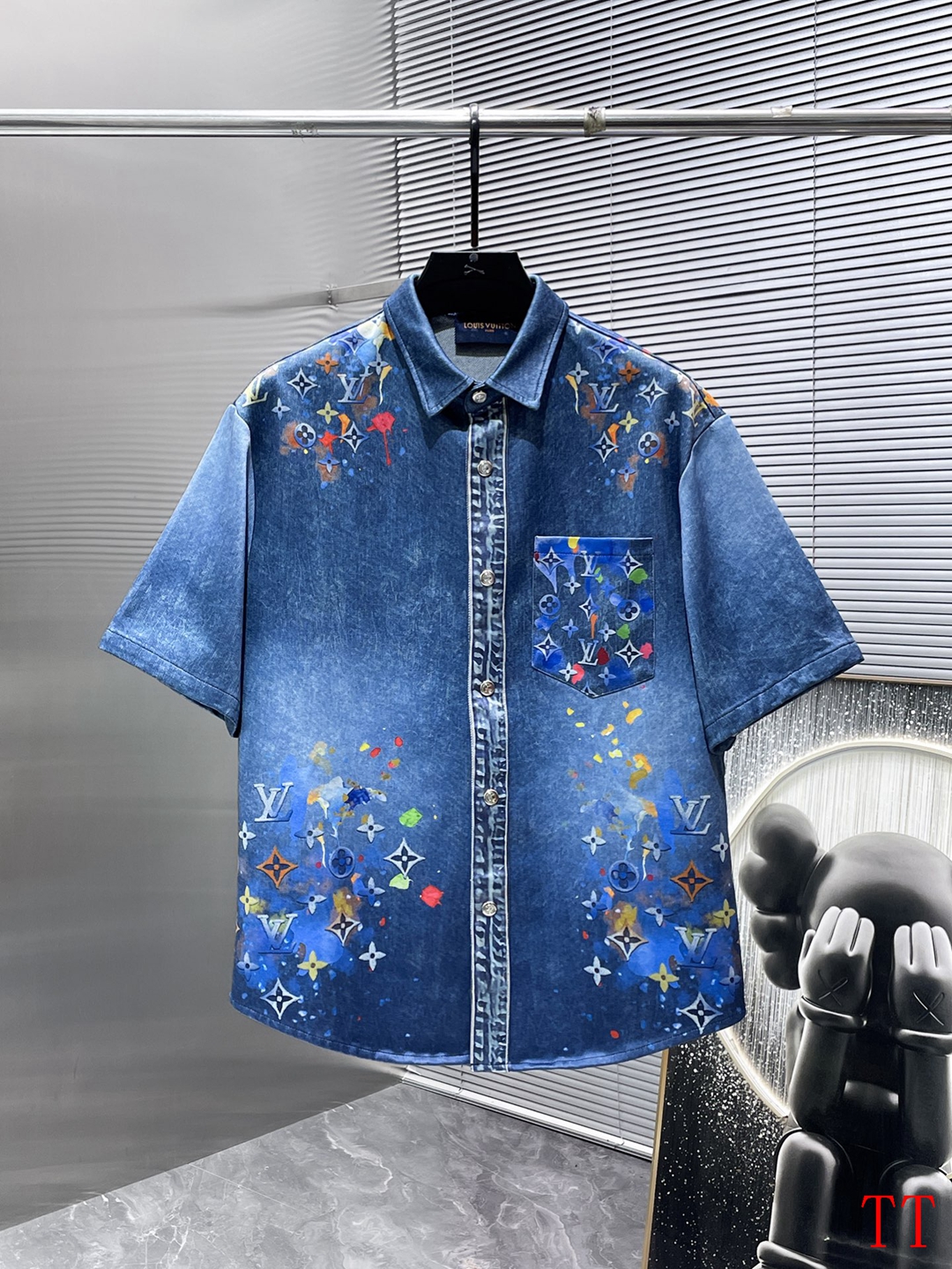Cheap Louis Vuitton Short Tracksuits For Men in 209763, $55 USD- [IB209763] - Replica Louis Vuitton Short Tracksuits For Men