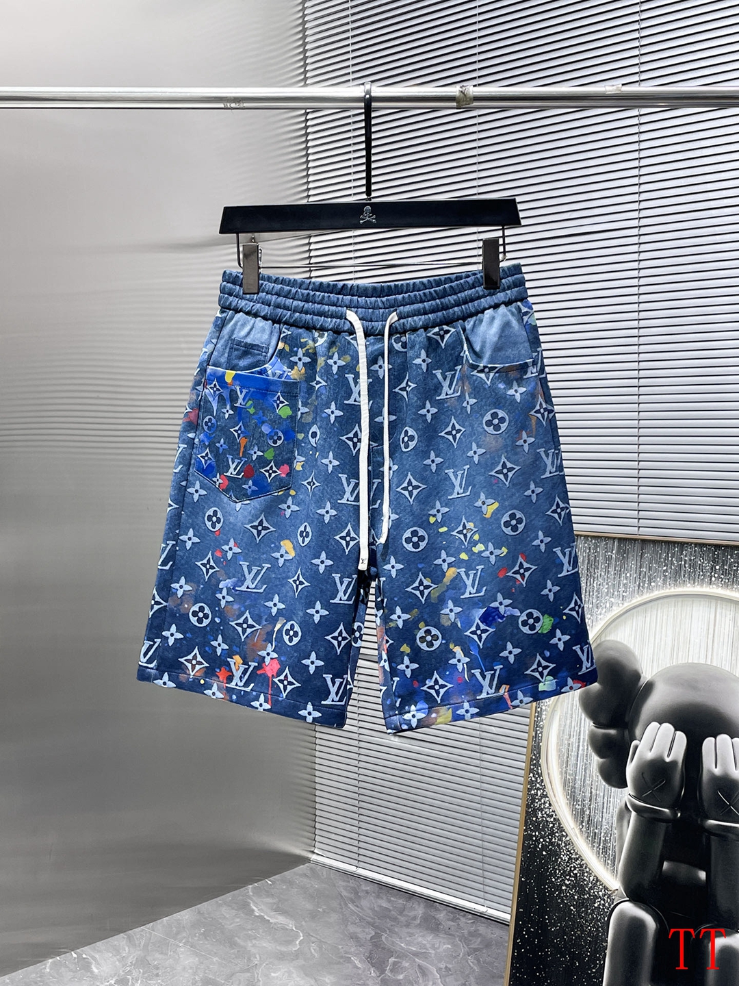 Cheap Louis Vuitton Short Tracksuits For Men in 209763, $55 USD- [IB209763] - Replica Louis Vuitton Short Tracksuits For Men
