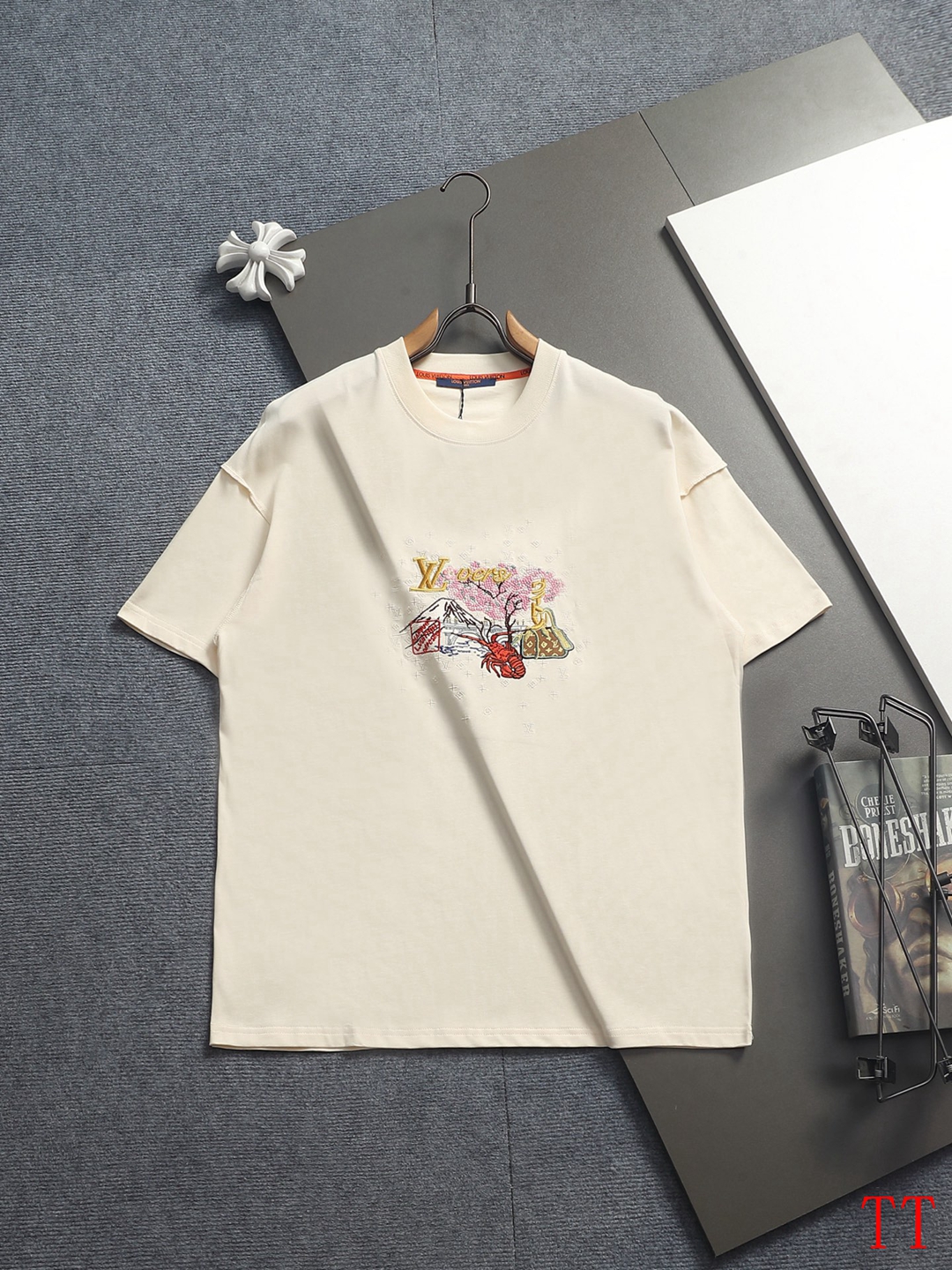 Cheap Louis Vuitton Short Pants For Men in 209772, $30 USD- [IB209772] - Replica Louis Vuitton T-Shirts for Men