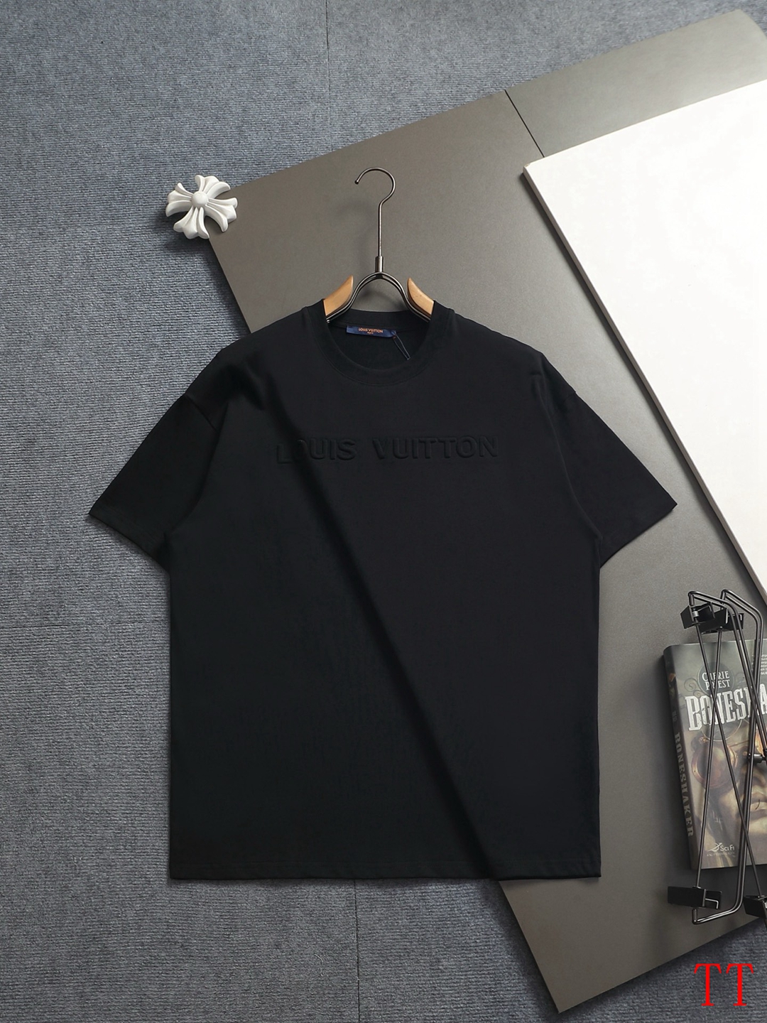 Cheap Louis Vuitton Short Pants For Men in 209774, $30 USD- [IB209774] - Replica Louis Vuitton T-Shirts for Men