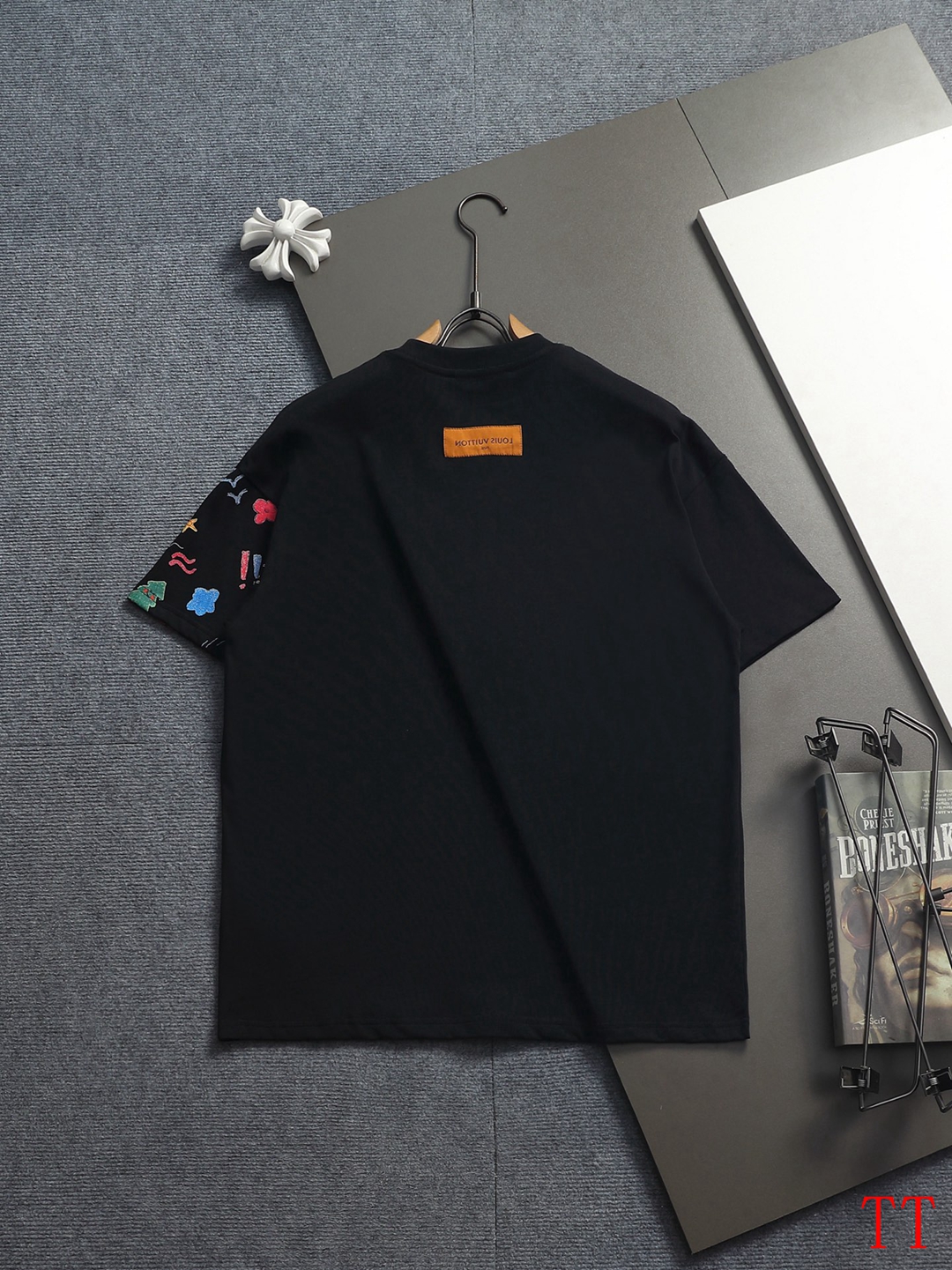Cheap Louis Vuitton Short Pants For Men in 209776, $30 USD- [IB209776] - Replica Louis Vuitton T-Shirts for Men