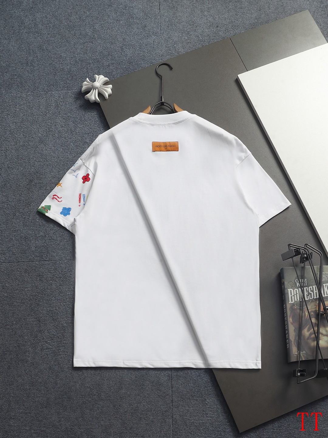 Cheap Louis Vuitton Short Pants For Men in 209777, $30 USD- [IB209777] - Replica Louis Vuitton T-Shirts for Men