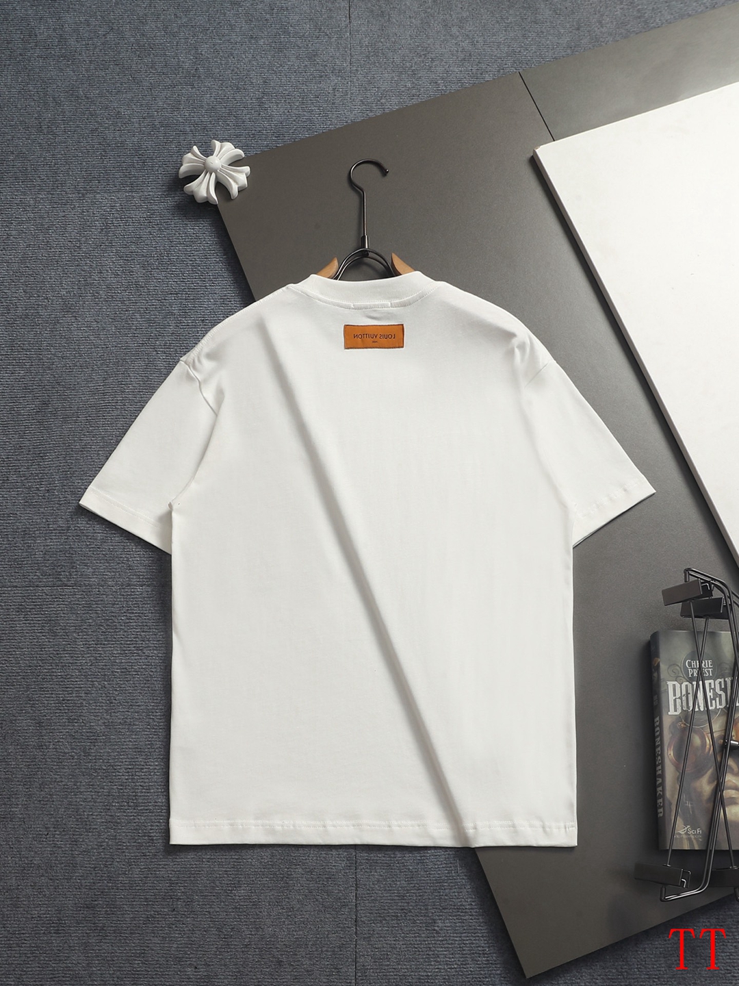 Cheap Louis Vuitton Short Pants For Men in 209779, $30 USD- [IB209779] - Replica Louis Vuitton T-Shirts for Men