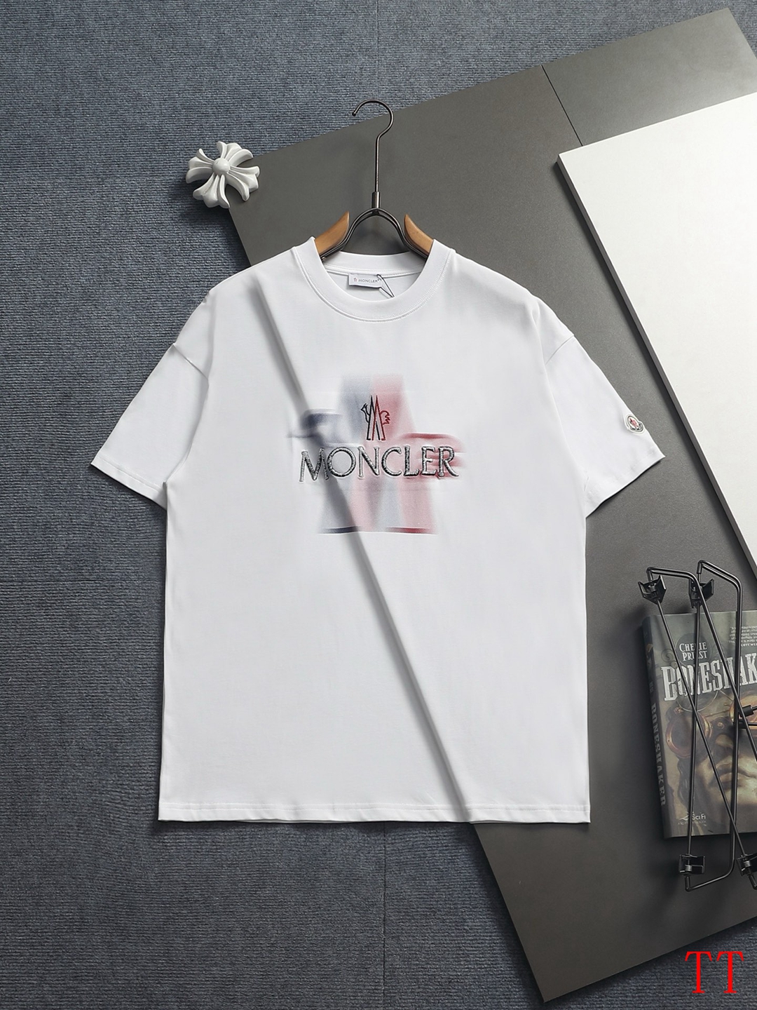 Cheap Moncle T-Shirts for Men in 209782, $30 USD- [IB209782] - Replica Moncle T-Shirts for Men