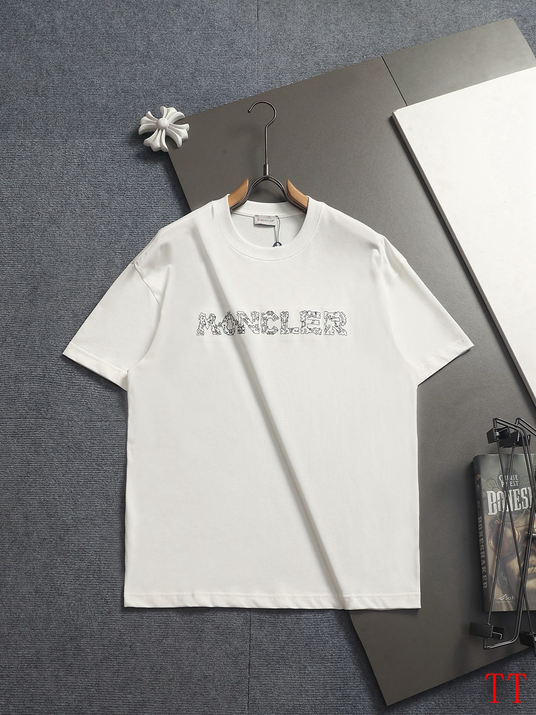 Cheap Moncle T-Shirts for Men in 209791, $30 USD- [IB209791] - Replica Moncle T-Shirts for Men