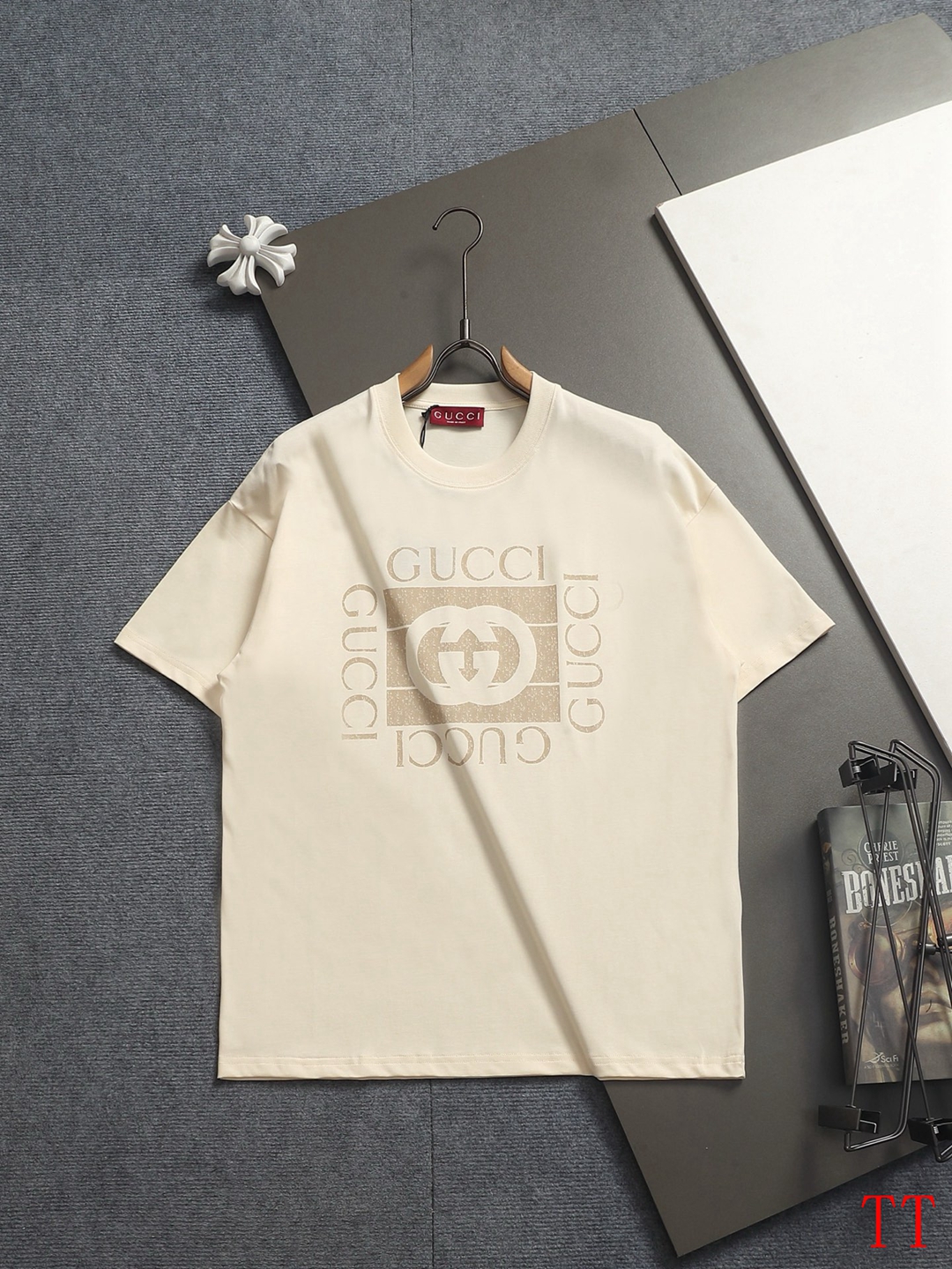 Cheap Gucci T-shirts for Men in 209793, $30 USD- [IB209793] - Replica Gucci T-shirts for Men