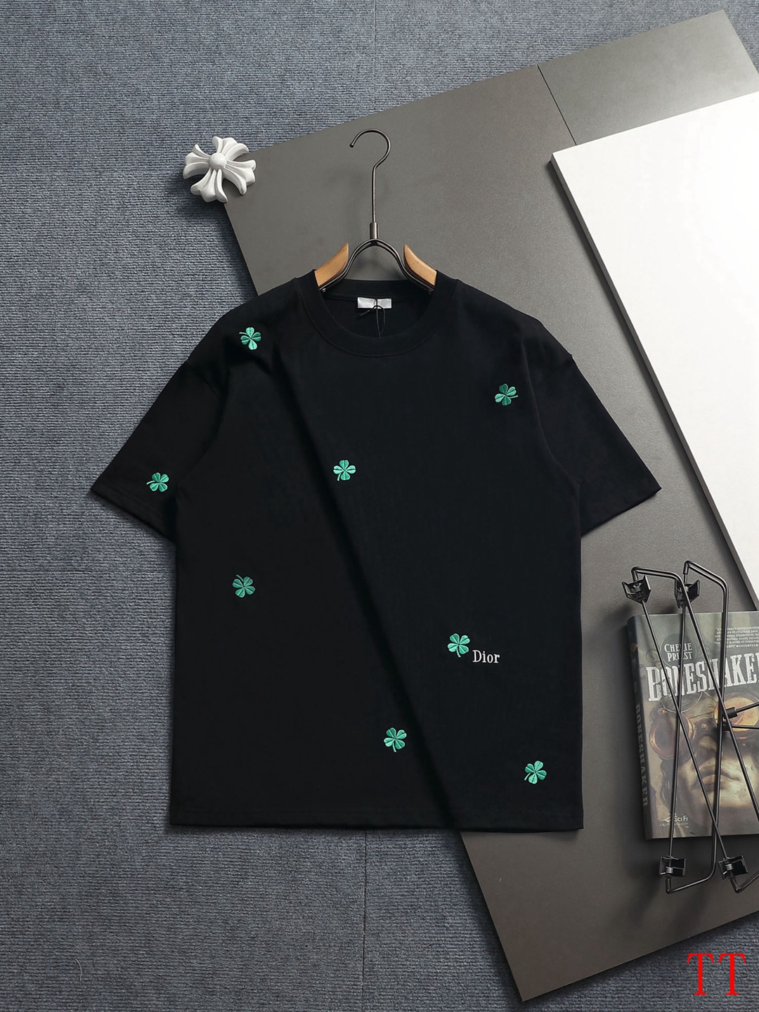 Cheap Dior T-shirts for Men in 209801, $30 USD- [IB209801] - Replica Dior T-shirts for Men