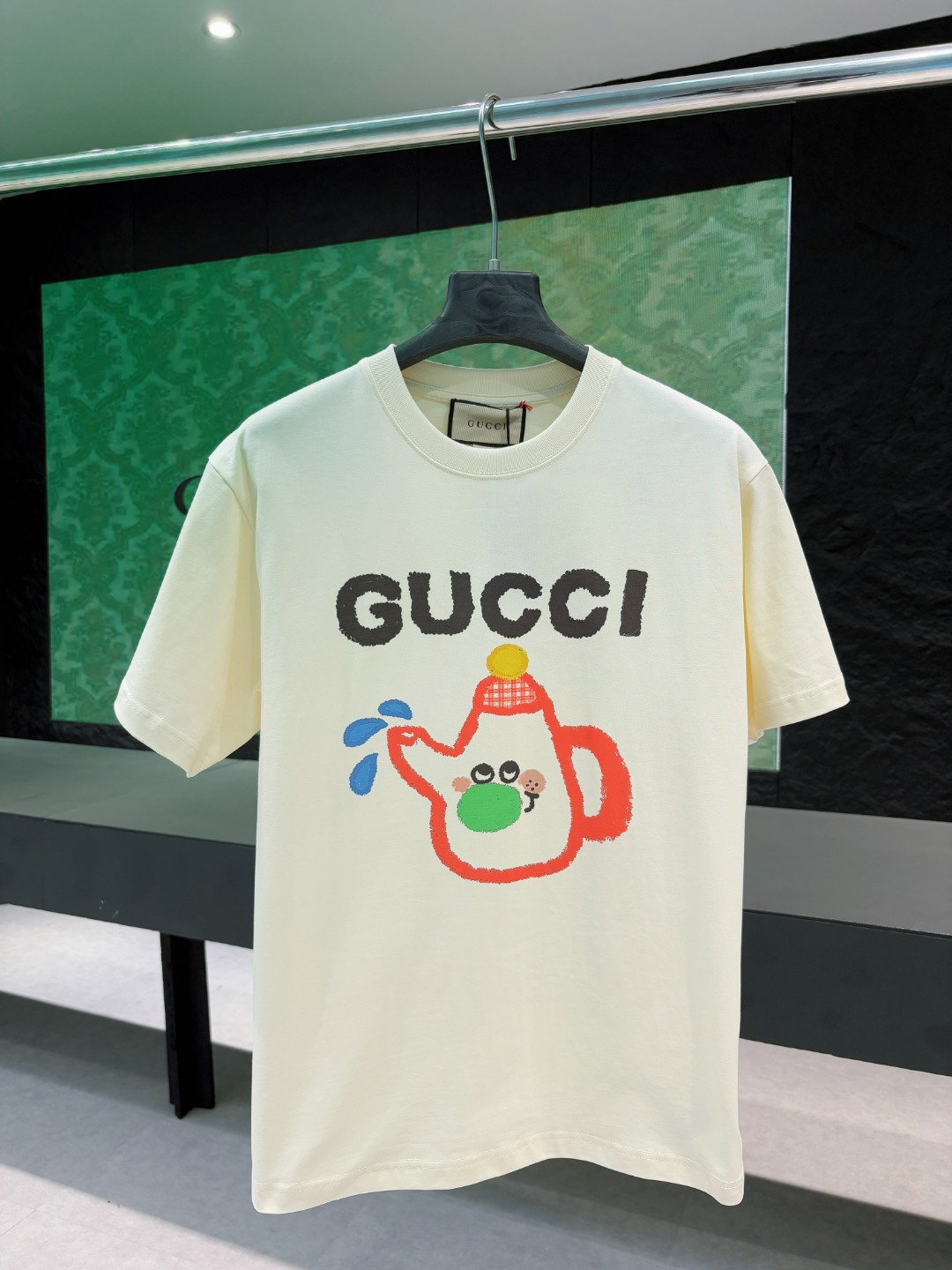 Cheap New Arrivals Gucci T-shirts Size S-XL in 209889, $30 USD- [IB209889] - Replica Gucci T-shirts for Women