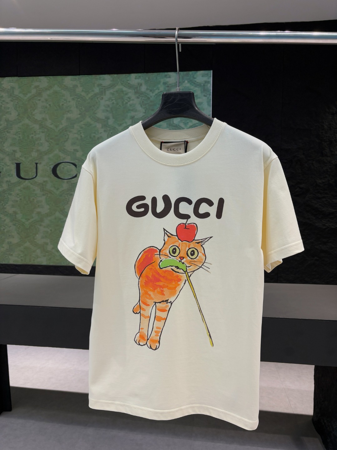 Cheap New Arrivals Gucci T-shirts Size S-XL in 209894, $30 USD- [IB209894] - Replica Gucci T-shirts for Women
