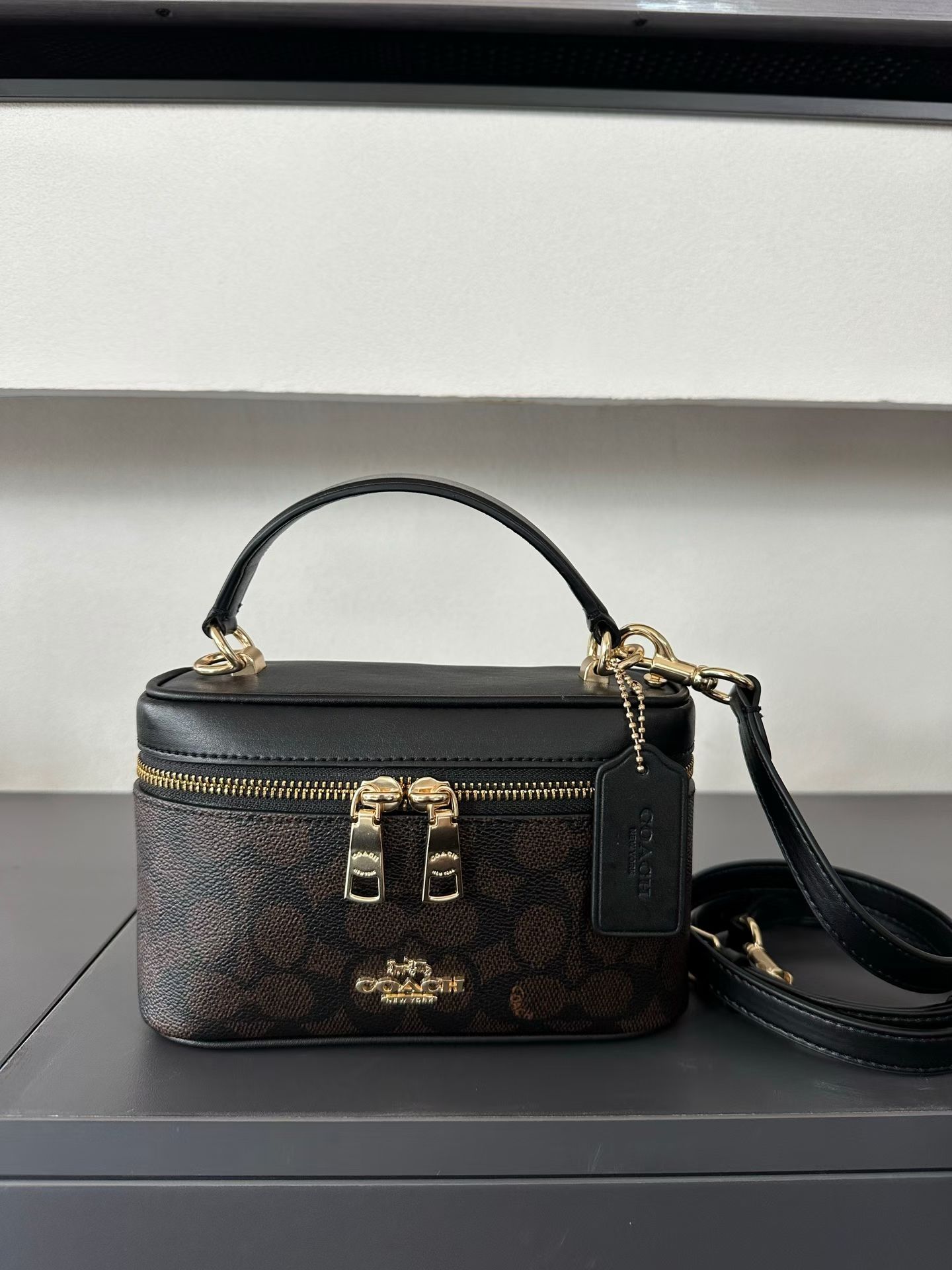 Cheap Coach Cross Bags in 210350, $65 USD- [IB210350] - Replica Coach Cross Bags