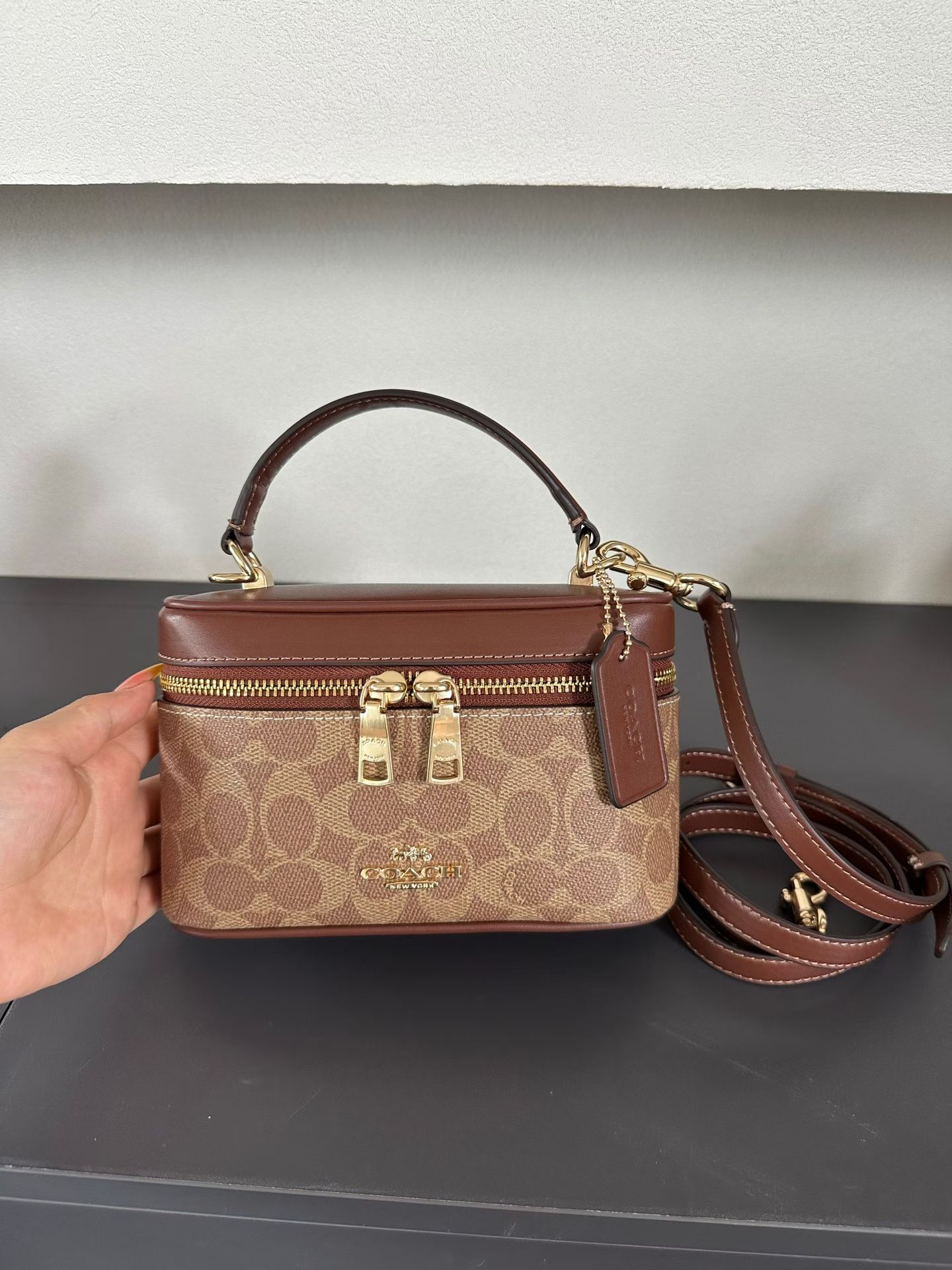Cheap Coach Cross Bags in 210351, $65 USD- [IB210351] - Replica Coach Cross Bags