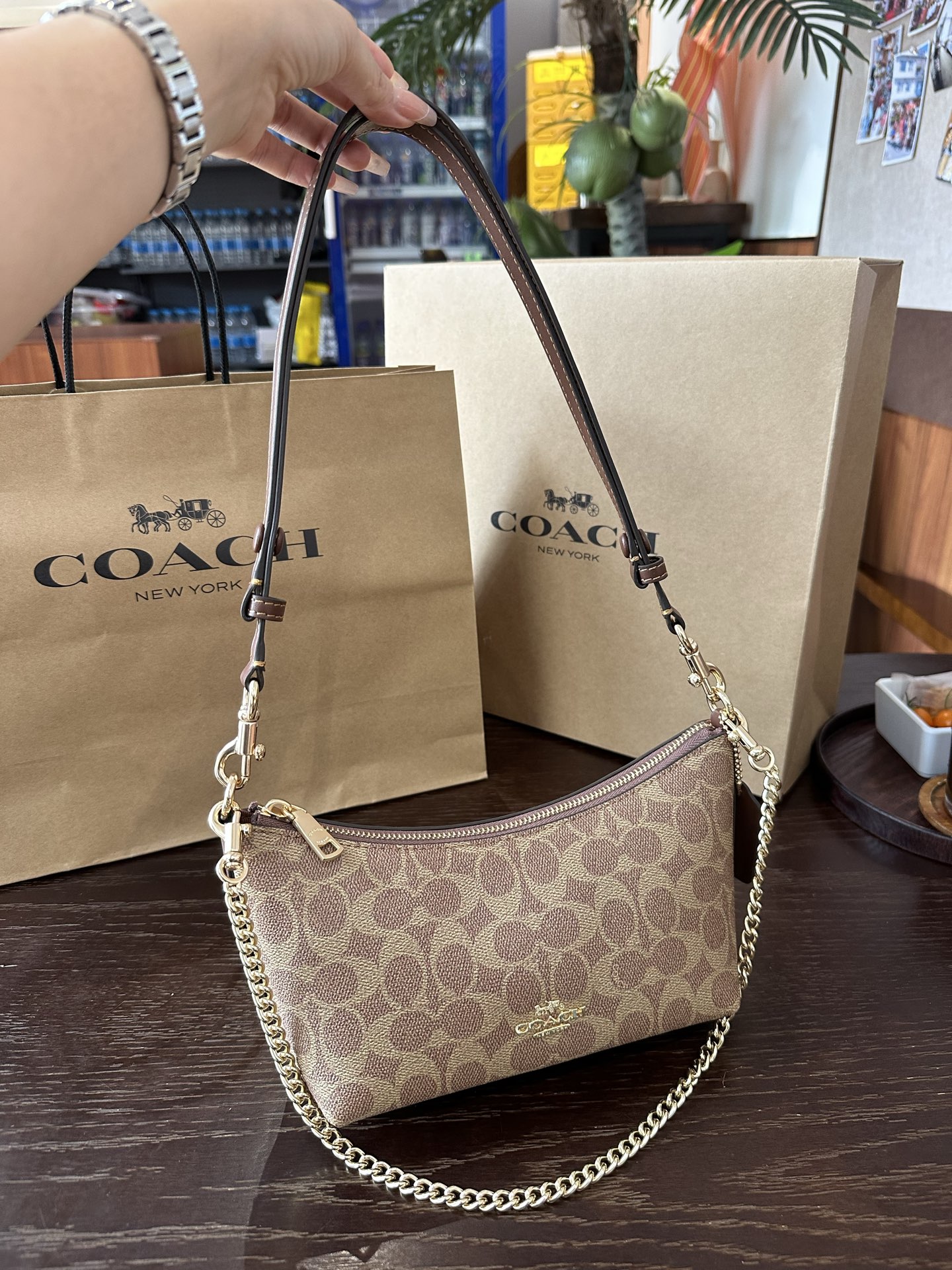 Cheap Coach Cross Bags in 210454, $65 USD- [IB210454] - Replica Coach Cross Bags