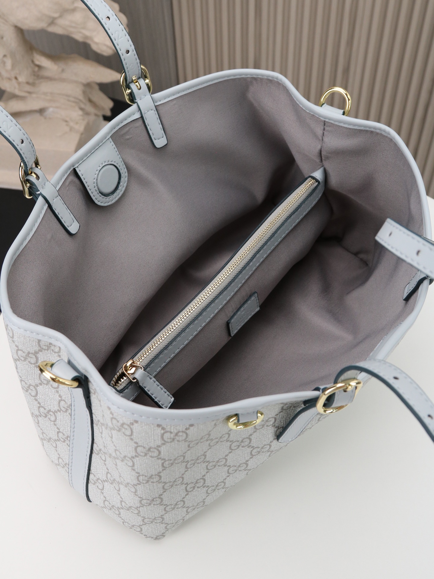Cheap Gucci AAA Quality Handbags in 210529, $130 USD- [IB210529] - Replica Gucci AAA Quality Handbags