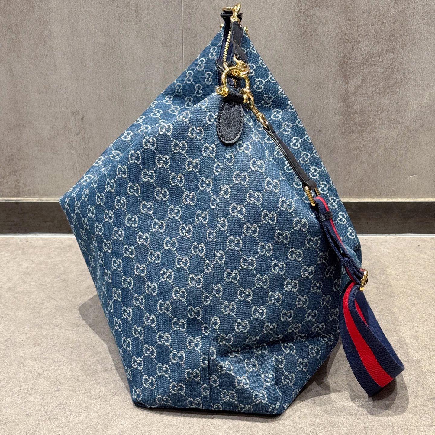 Cheap Gucci AAA Quality Handbags in 210535, $150 USD- [IB210535] - Replica Gucci AAA Quality Handbags
