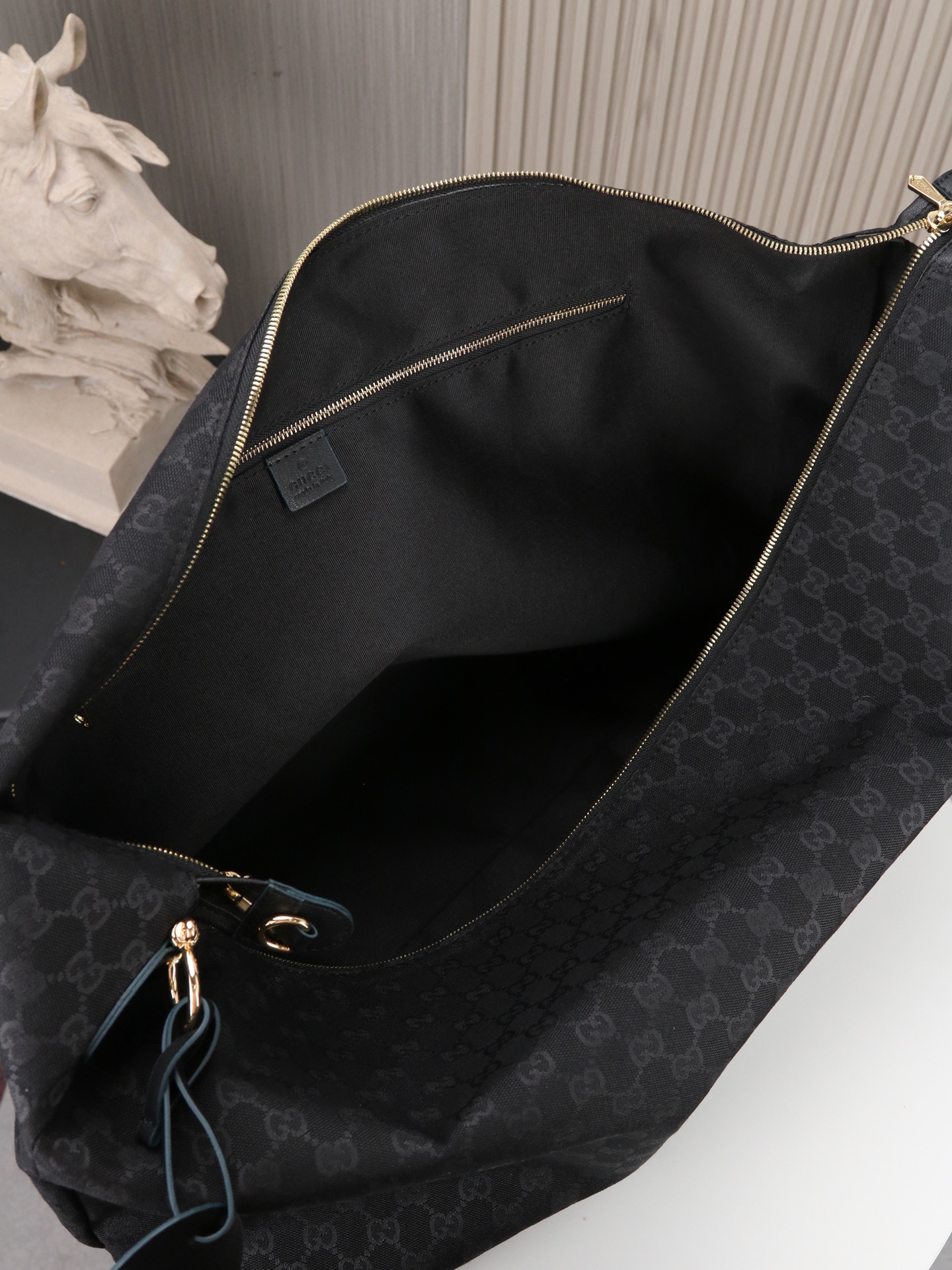 Cheap Gucci AAA Quality Handbags in 210543, $145 USD- [IB210543] - Replica Gucci AAA Quality Handbags
