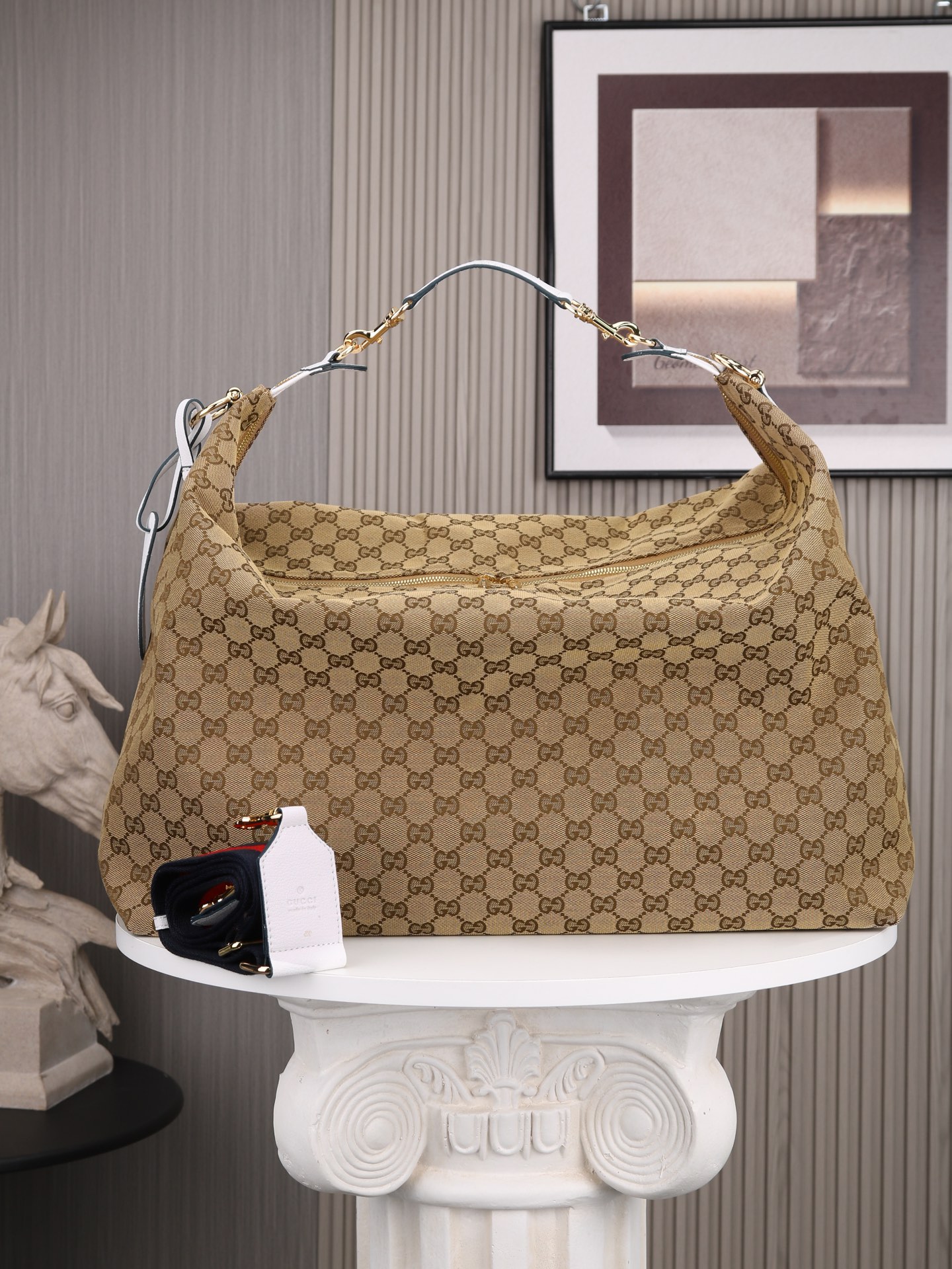 Cheap Gucci AAA Quality Handbags in 210544, $145 USD- [IB210544] - Replica Gucci AAA Quality Handbags