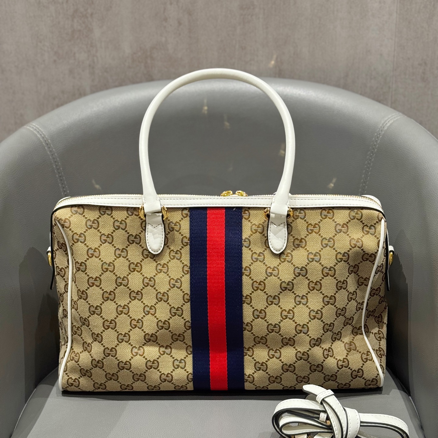 Cheap Gucci AAA Quality Handbags in 210547, $150 USD- [IB210547] - Replica Gucci AAA Quality Handbags