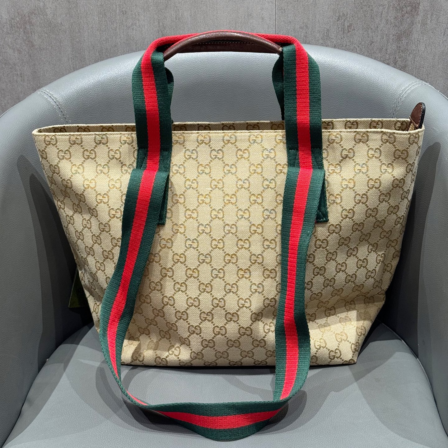 Cheap Gucci AAA Quality Handbags in 210552, $150 USD- [IB210552] - Replica Gucci AAA Quality Handbags