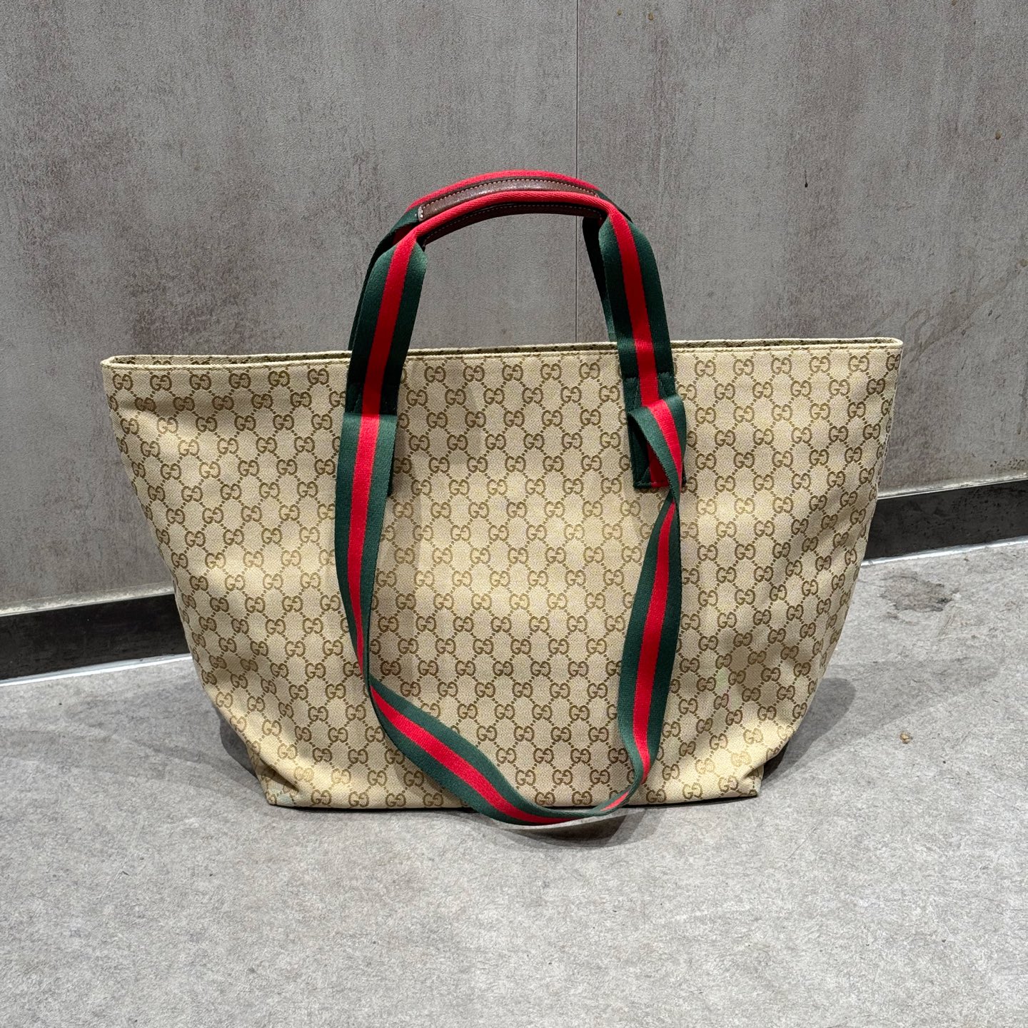 Cheap Gucci AAA Quality Handbags in 210553, $145 USD- [IB210553] - Replica Gucci AAA Quality Handbags