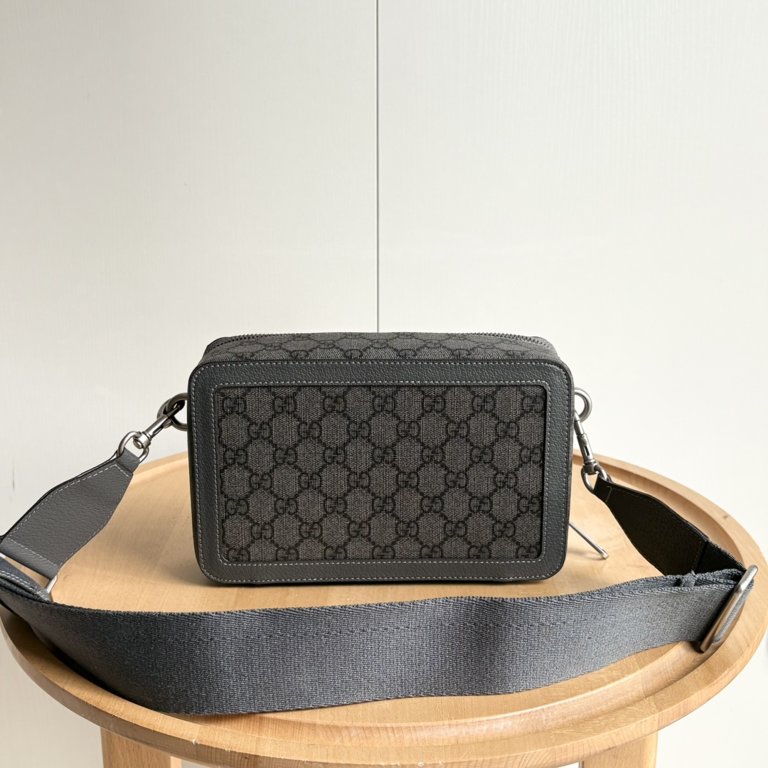 Cheap Gucci AAA quality Crossbody Mini Bags in 210562, $125 USD- [IB210562] - Replica Gucci AAA quality Crossbody Mini Bags