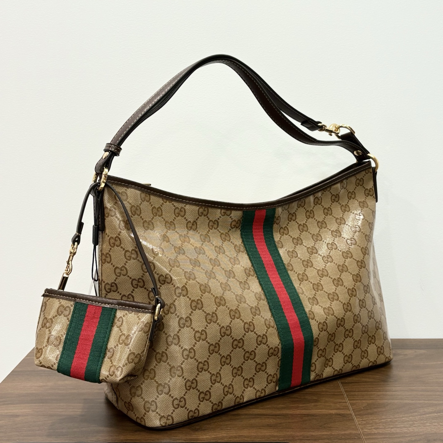 Cheap Gucci AAA Quality Handbags in 210570, $145 USD- [IB210570] - Replica Gucci AAA Quality Handbags