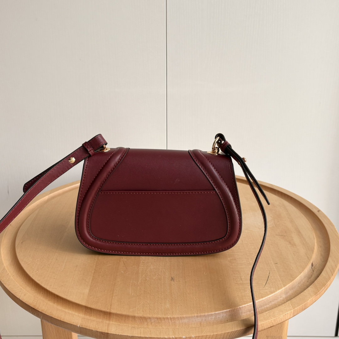 Cheap Gucci AAA quality Crossbody Mini Bags in 210577, $60 USD- [IB210577] - Replica Gucci AAA quality Crossbody Mini Bags